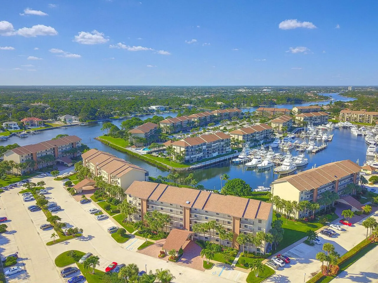 1601 Marina Isle Way, #402