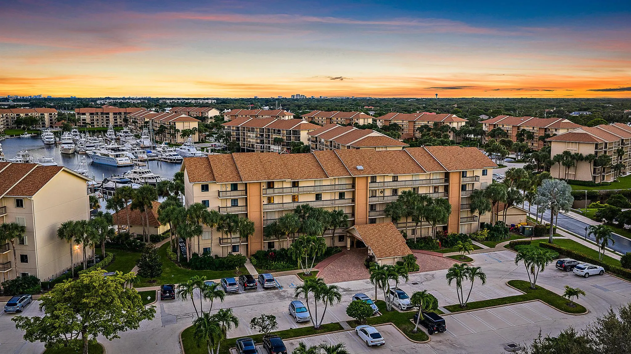 1601 Marina Isle Way, #402