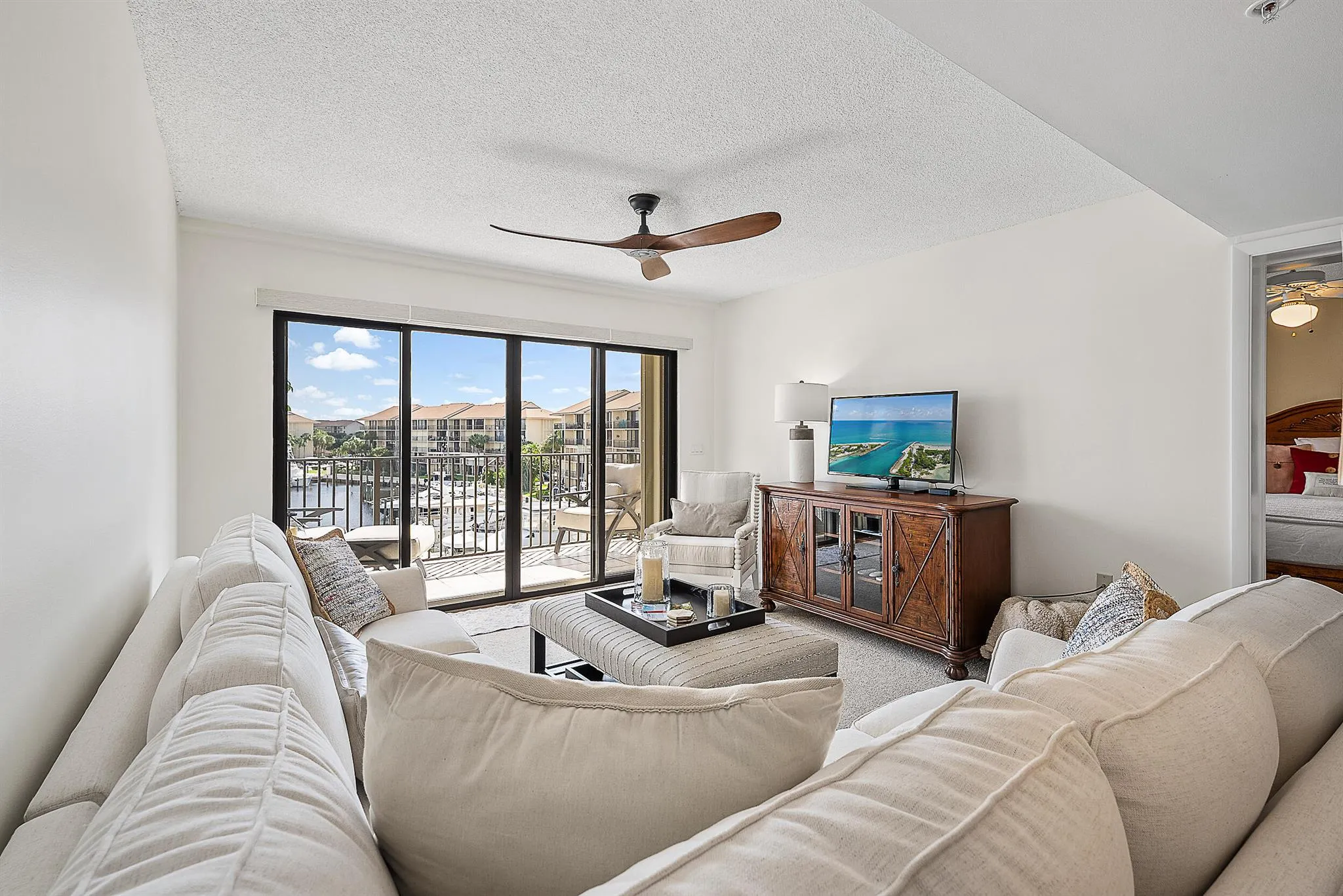 1601 Marina Isle Way, #402