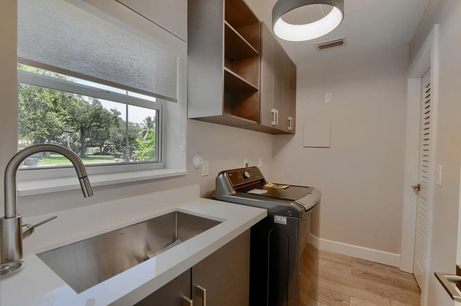 88 SW 10th Drive
