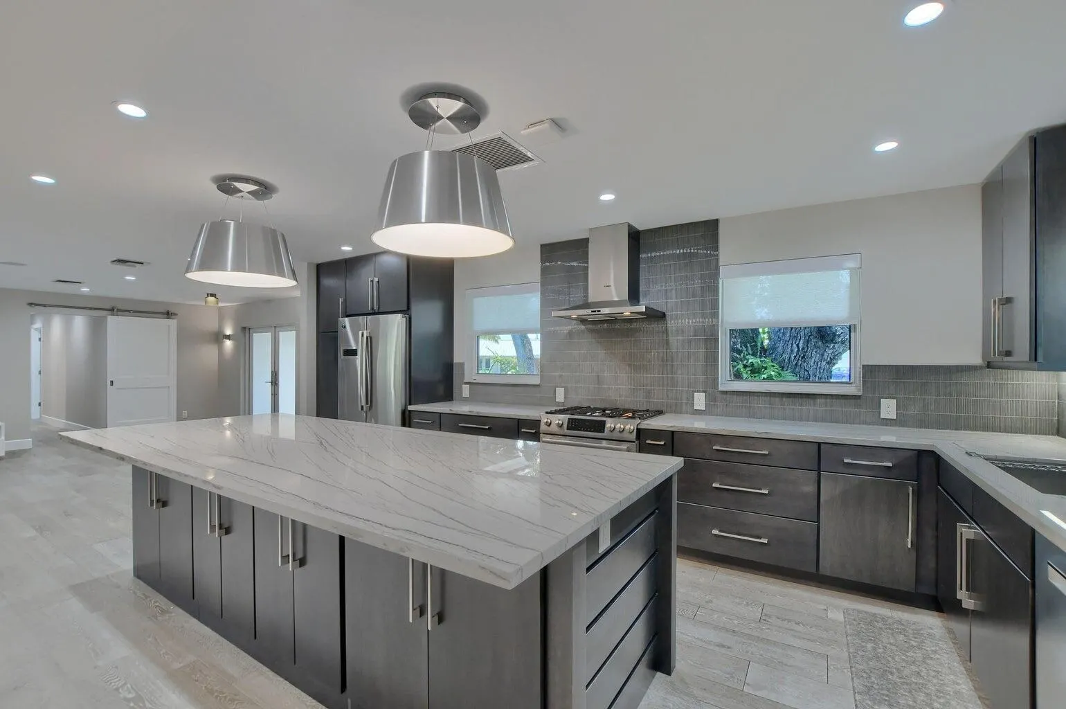 88 SW 10th Drive