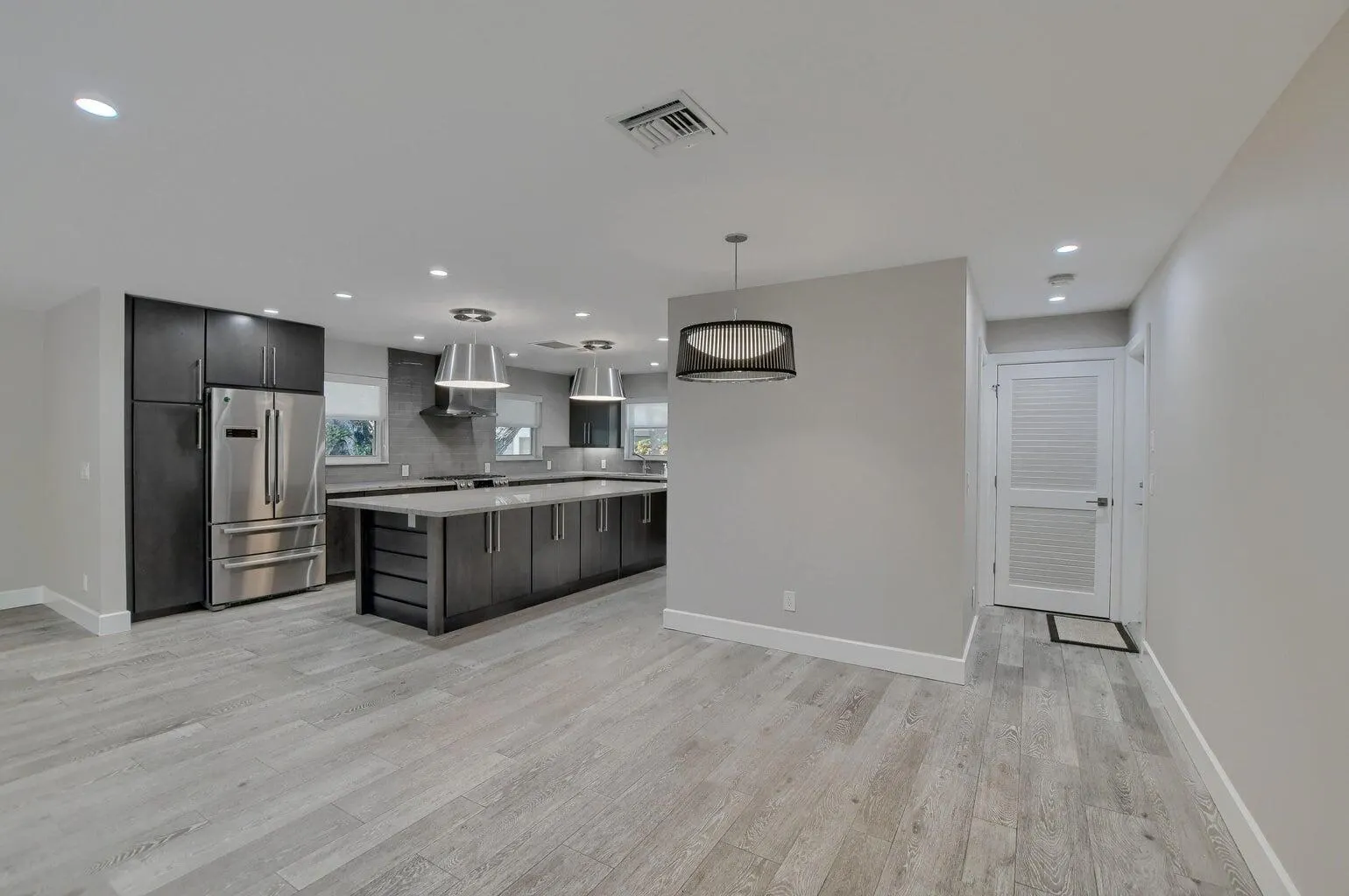 88 SW 10th Drive
