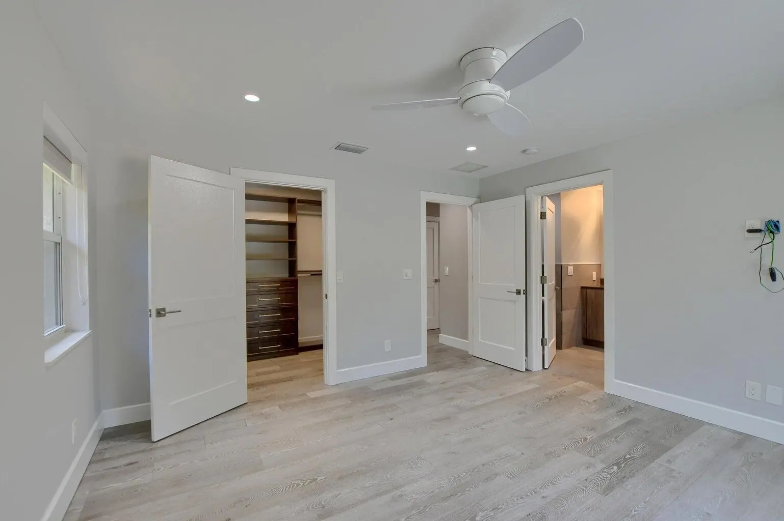 88 SW 10th Drive