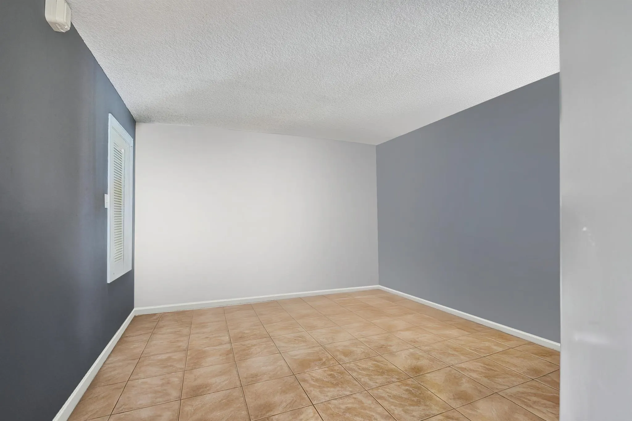 1401 S Federal Highway, #102