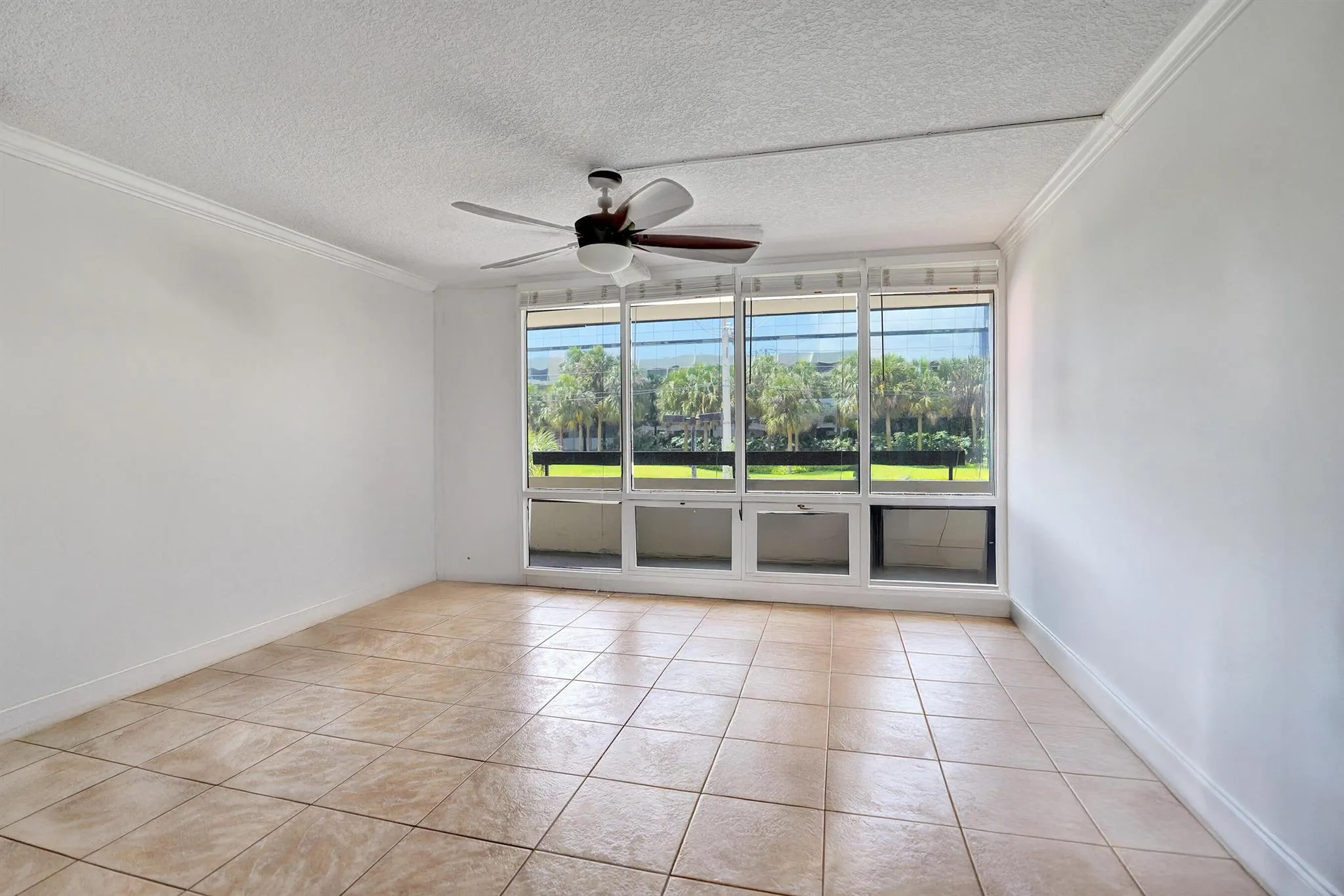 1401 S Federal Highway, #102