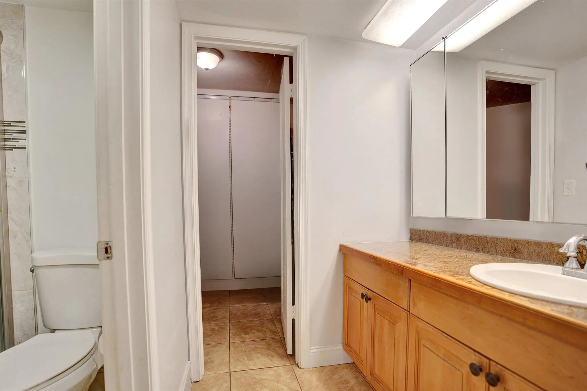 1401 S Federal Highway, #102