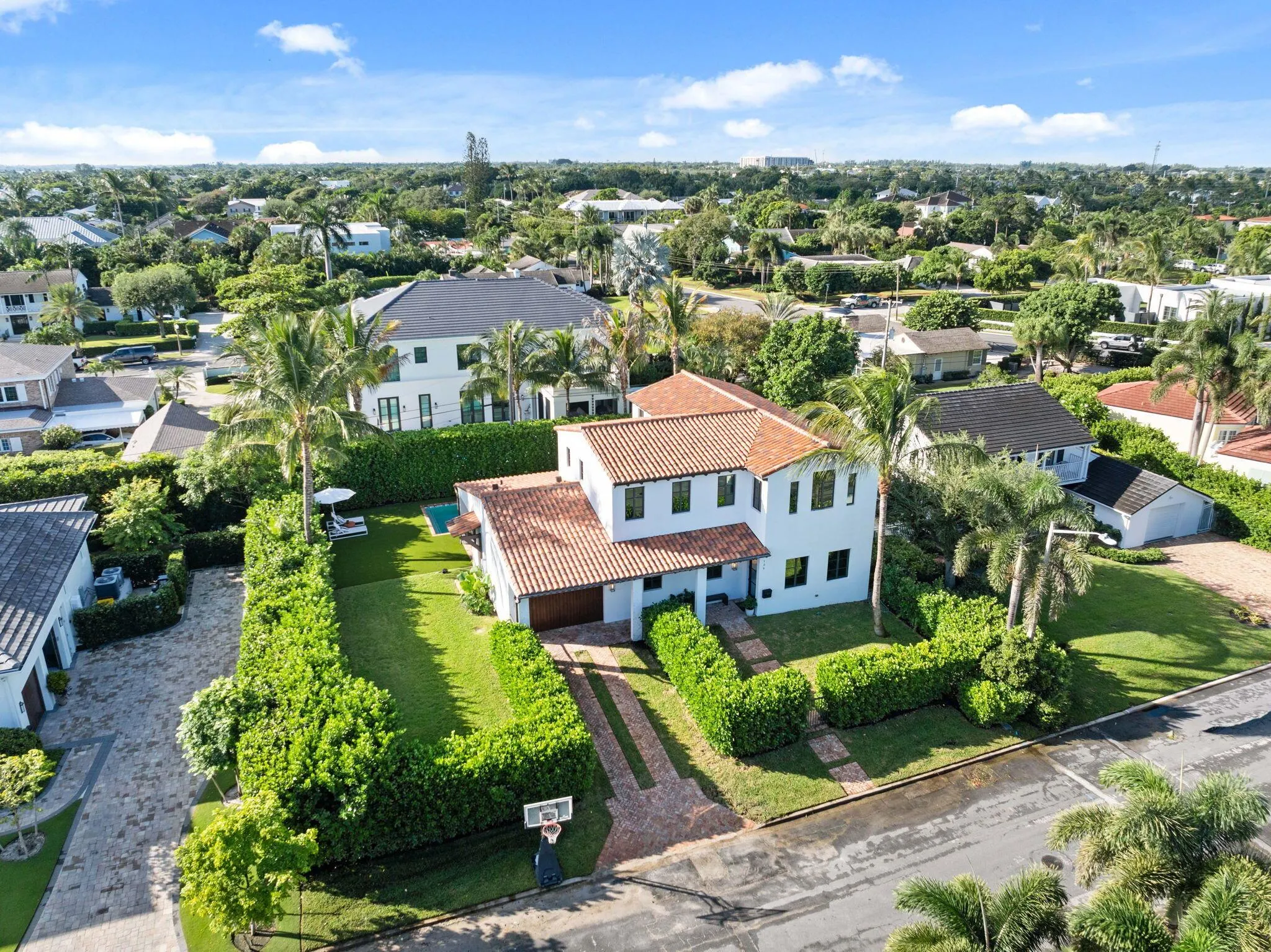 136 Santa Lucia Drive