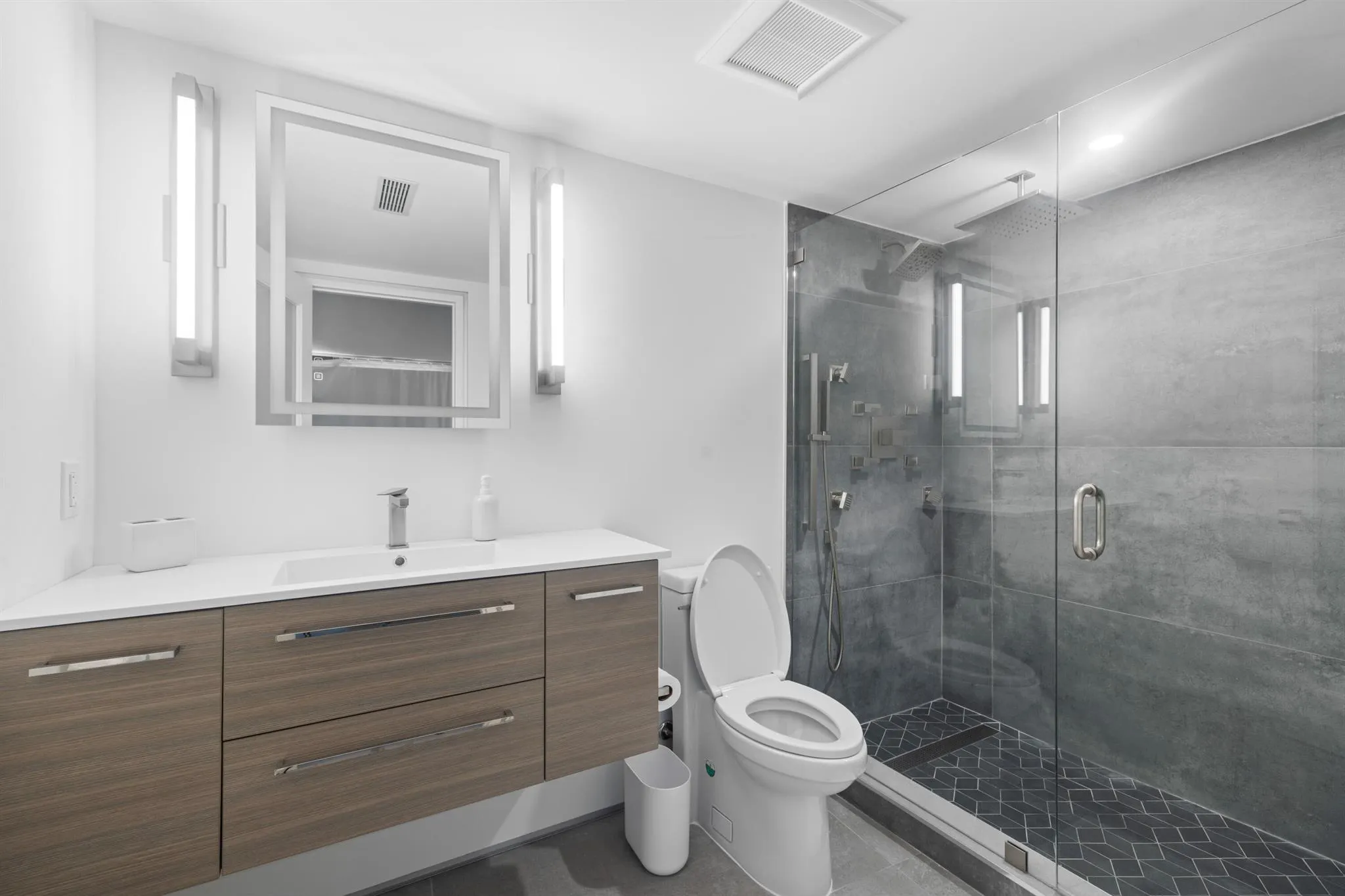 5200 N Flagler Drive, #2301
