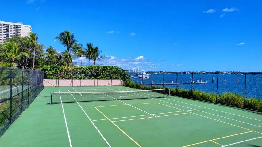 5200 N Flagler Drive, #2301