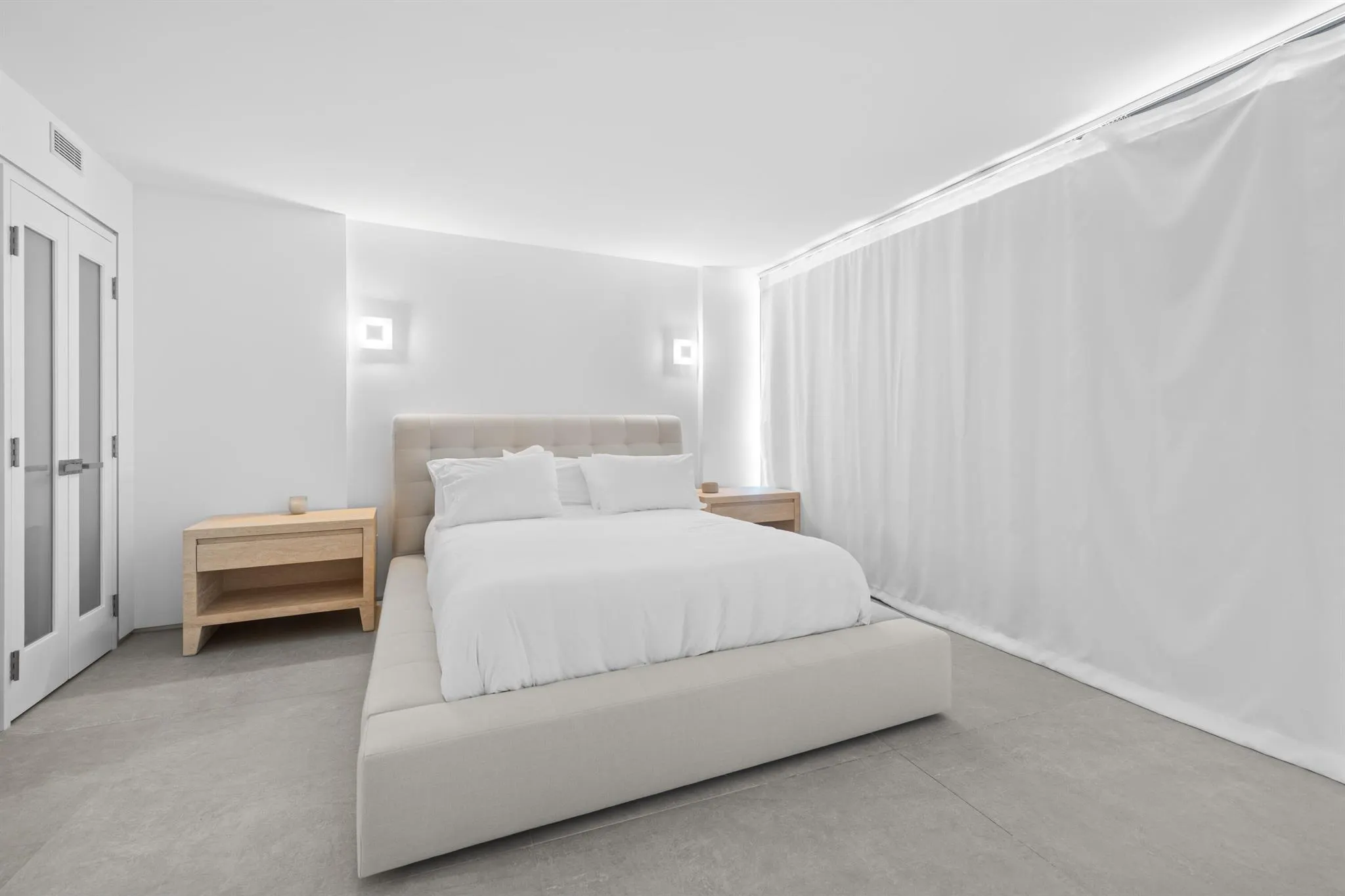 5200 N Flagler Drive, #2301