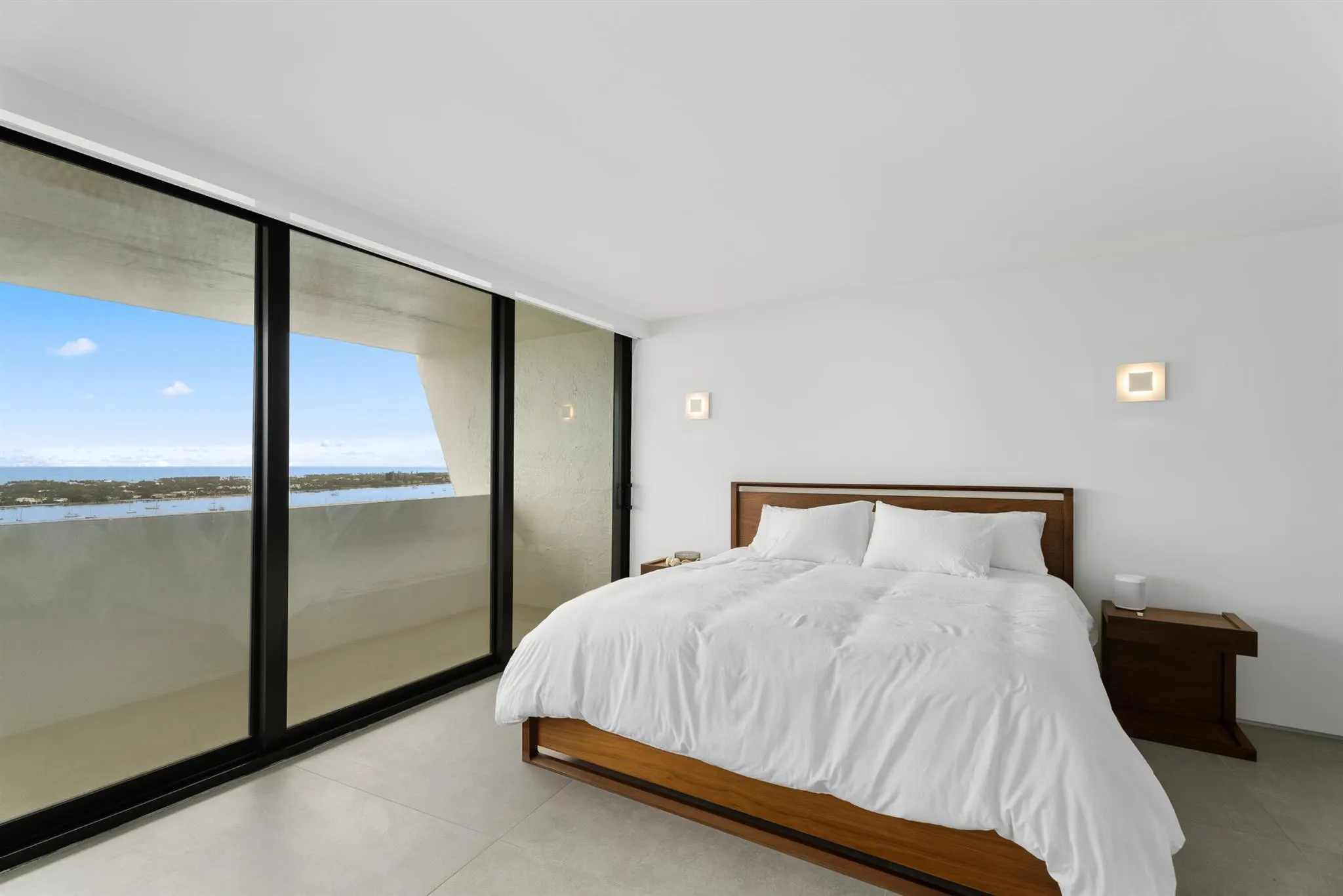 5200 N Flagler Drive, #2301