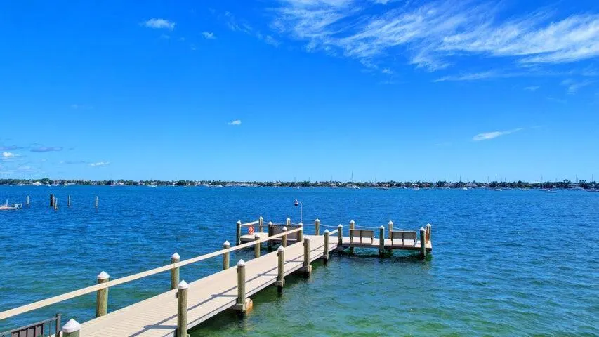 5200 N Flagler Drive, #2301