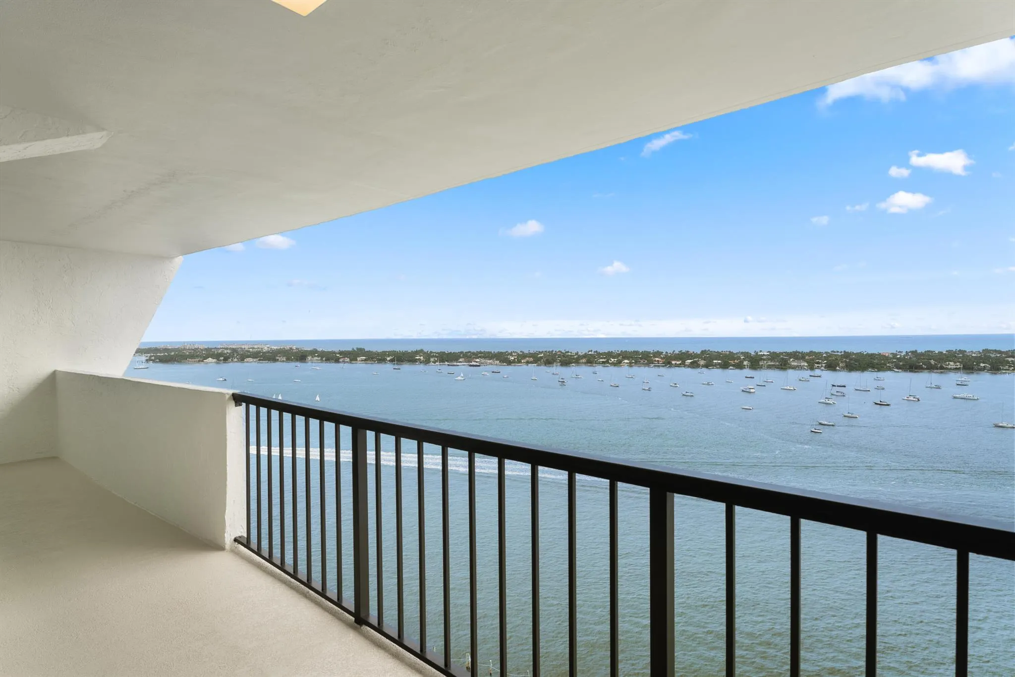 5200 N Flagler Drive, #2301