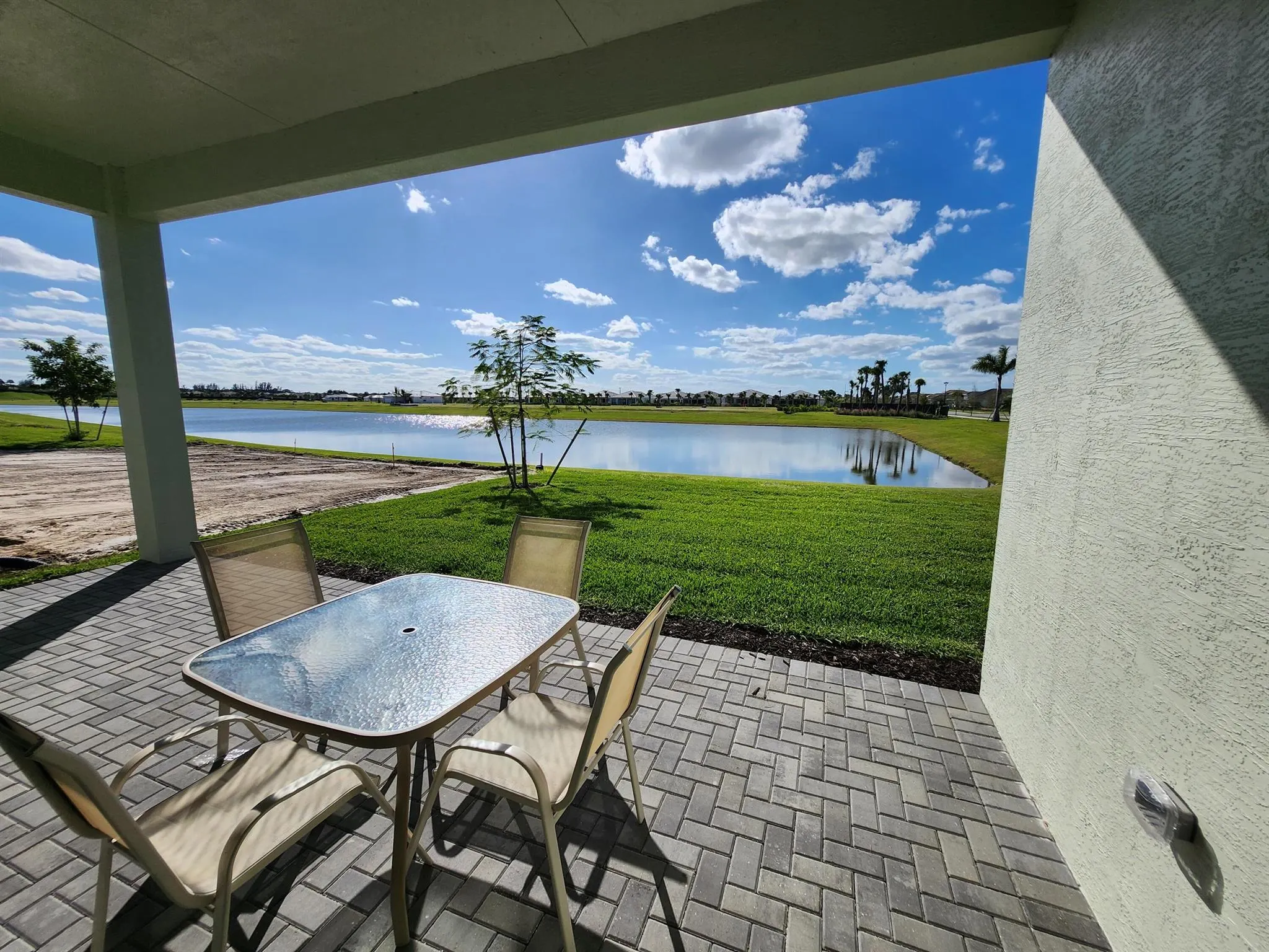 5243 Rivo Alto Circle