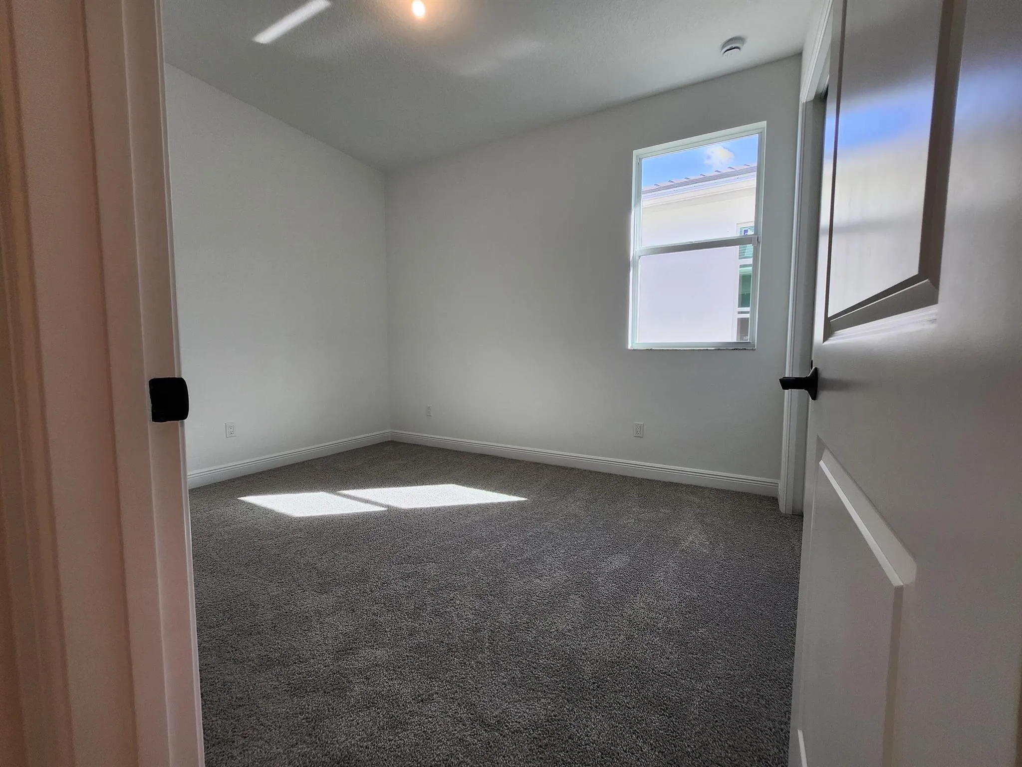5243 Rivo Alto Circle