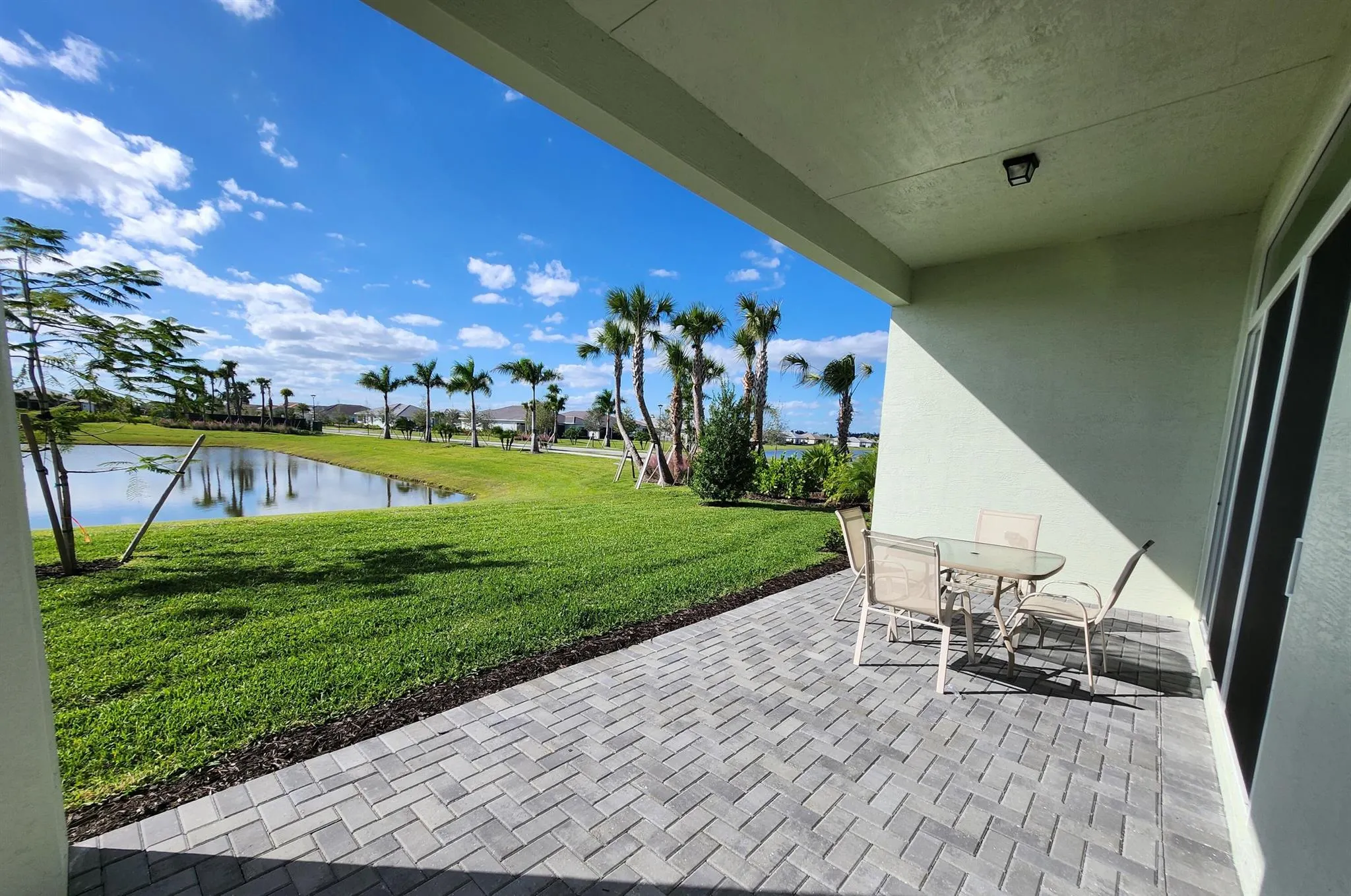 5243 Rivo Alto Circle