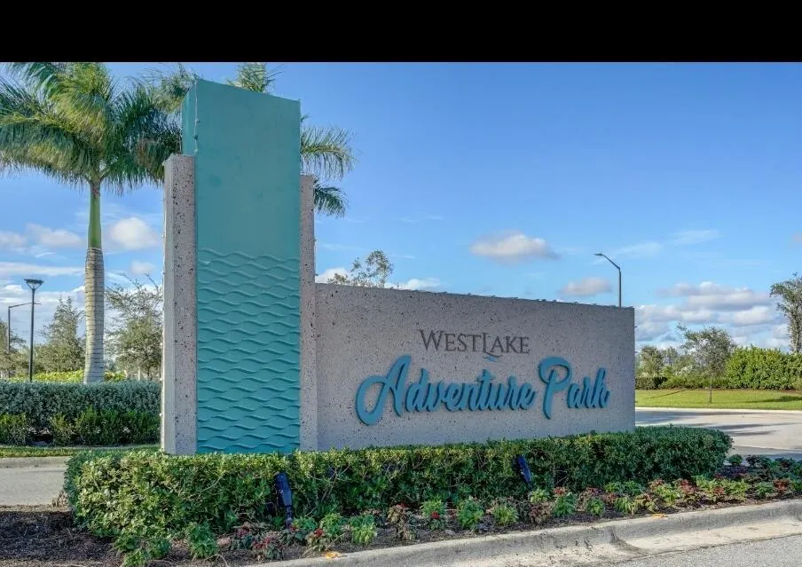 5243 Rivo Alto Circle