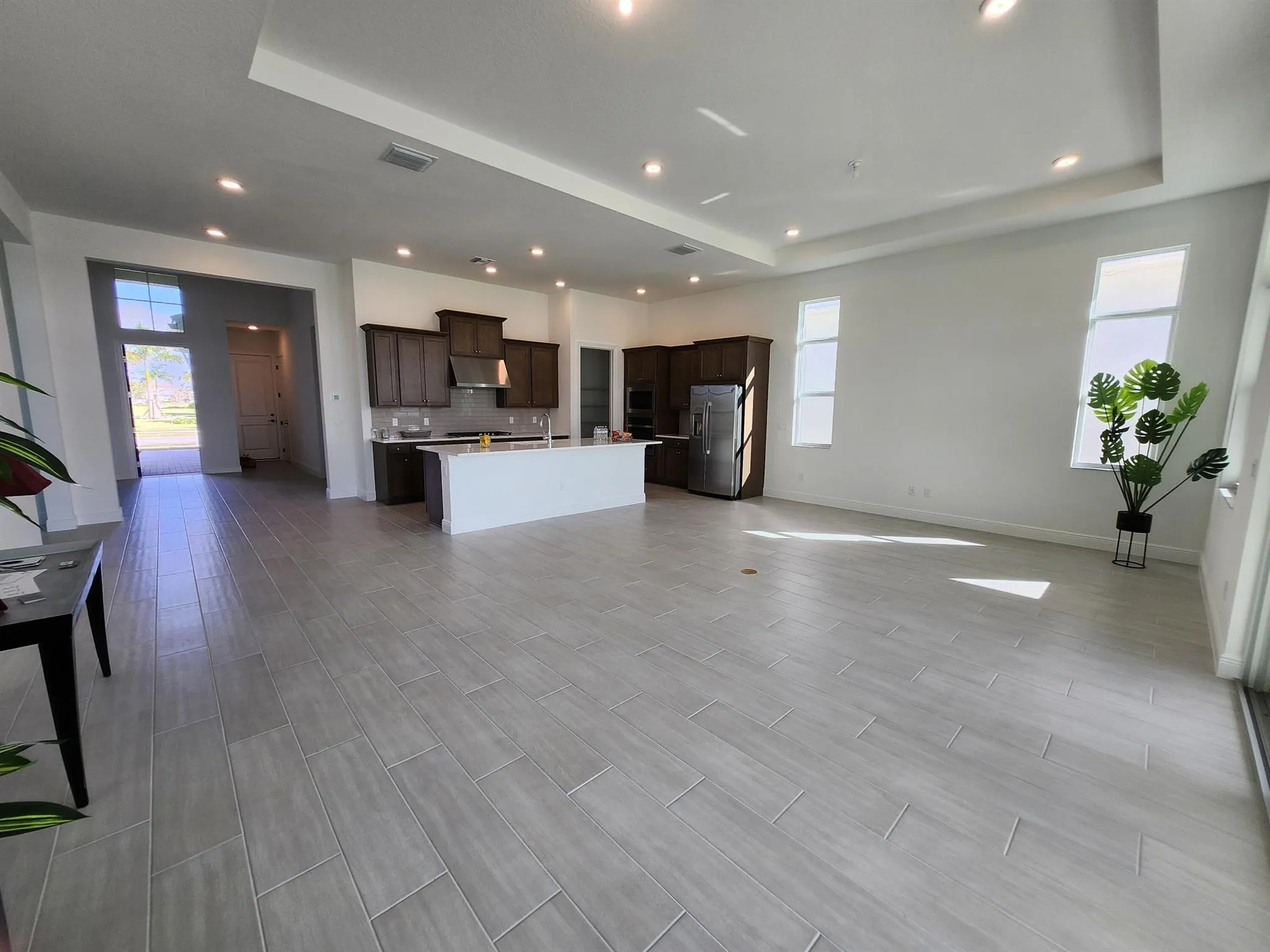 5243 Rivo Alto Circle