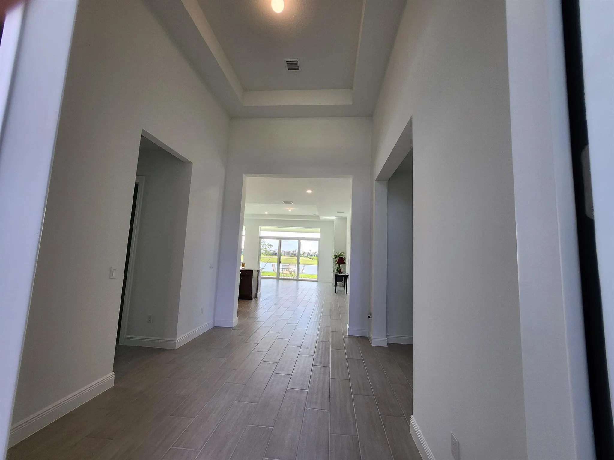 5243 Rivo Alto Circle