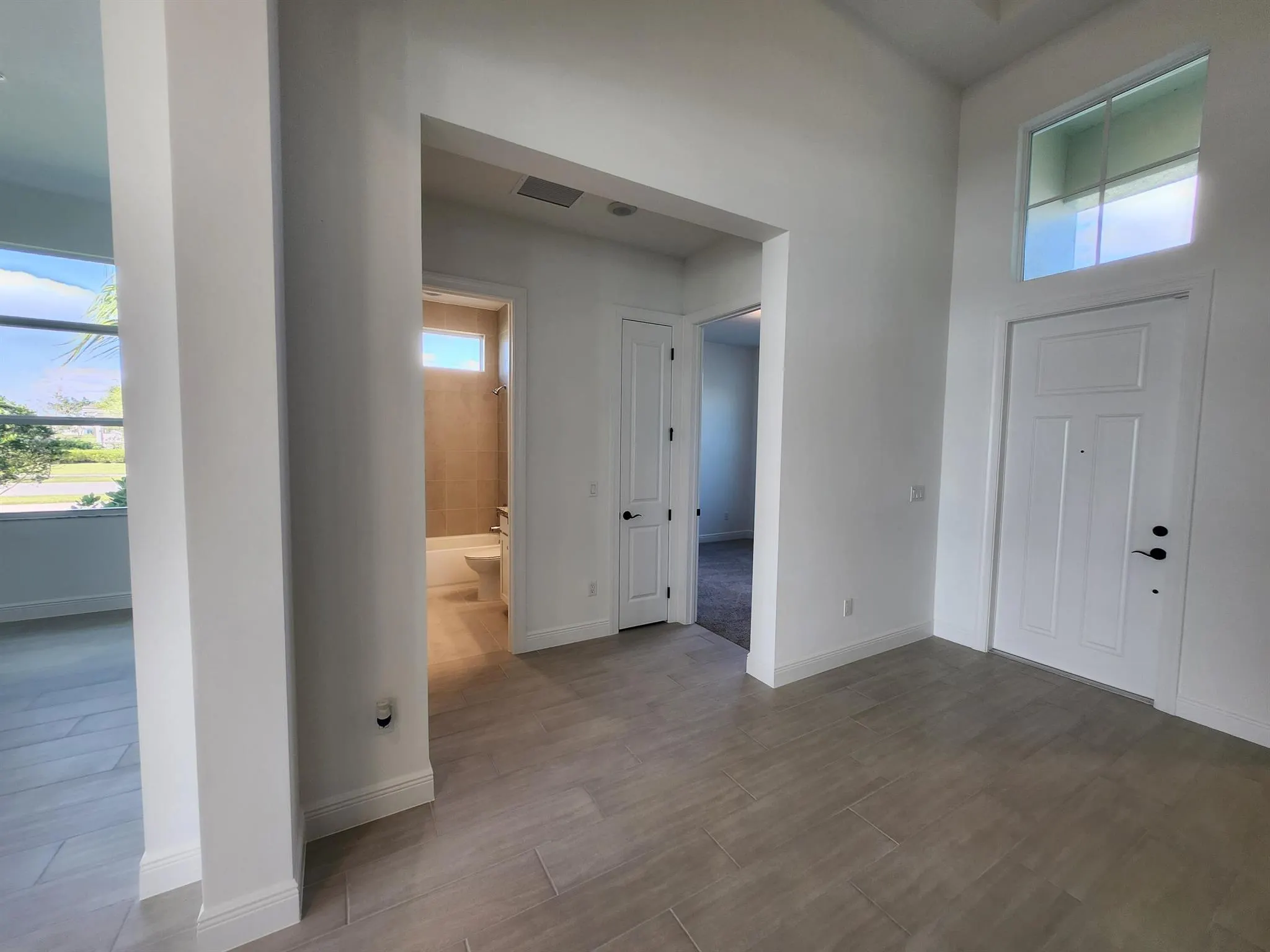 5243 Rivo Alto Circle