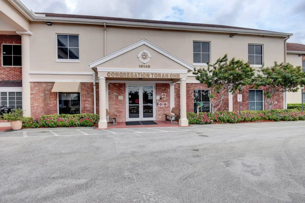 4039 Rexford, #C