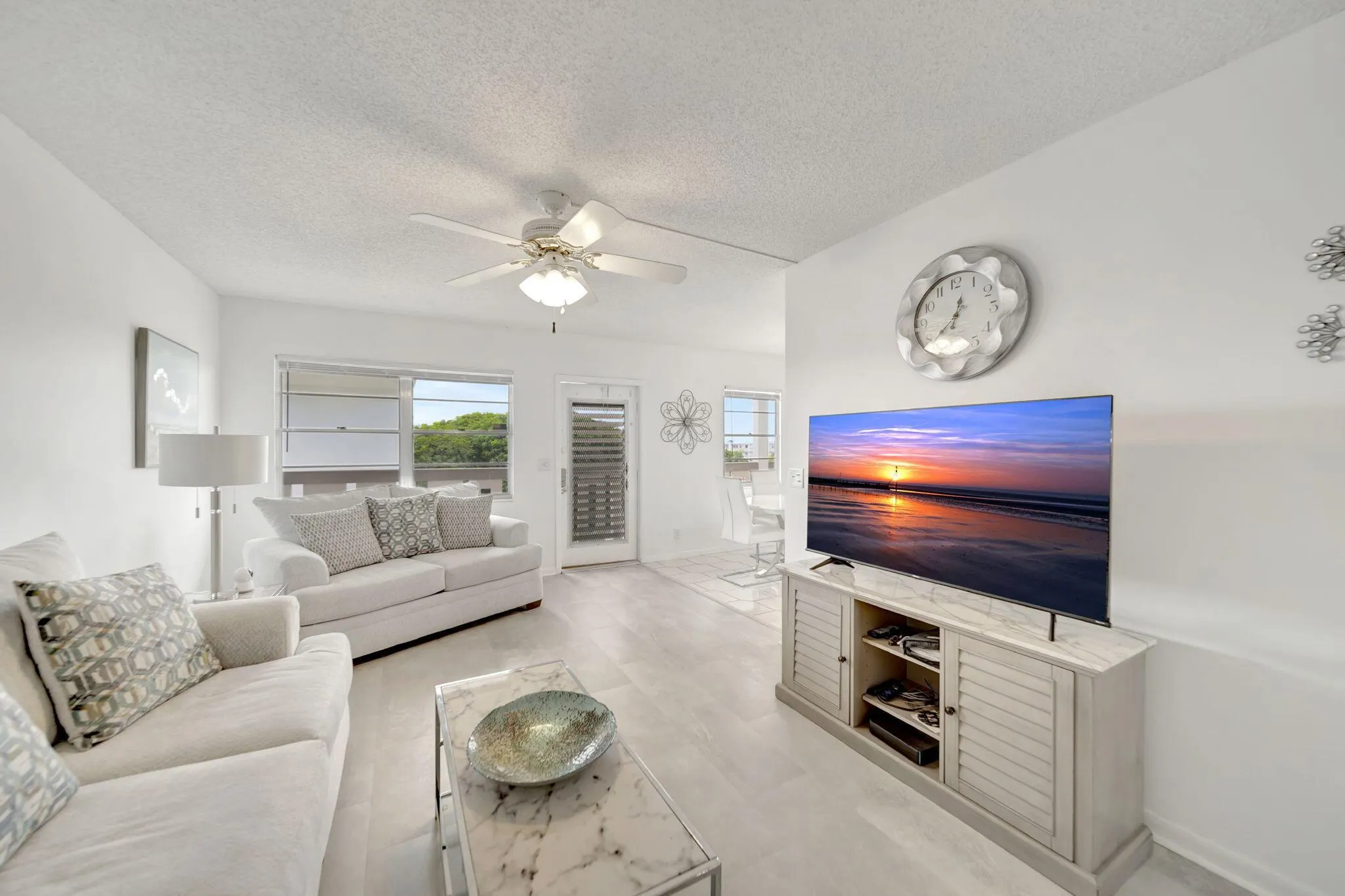 4039 Rexford, #C