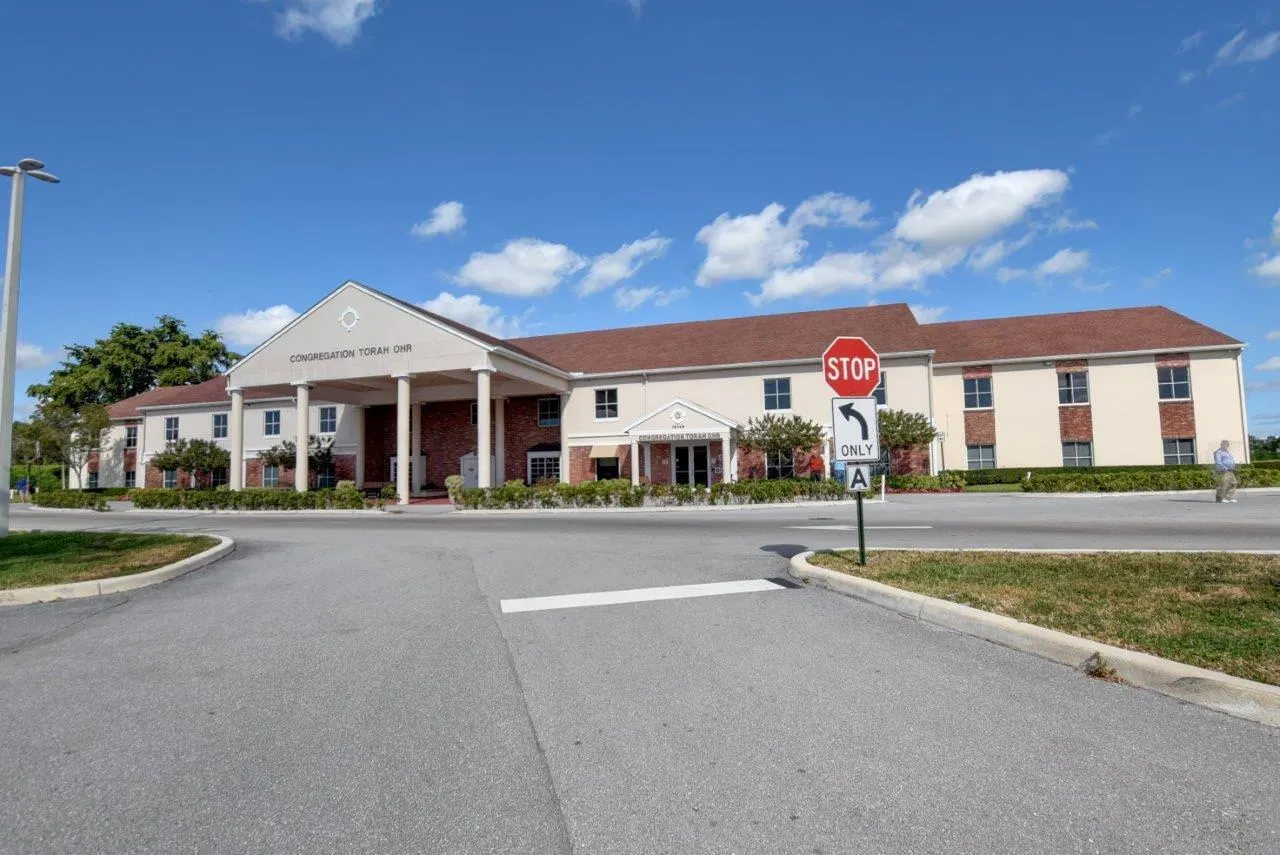 4039 Rexford, #C