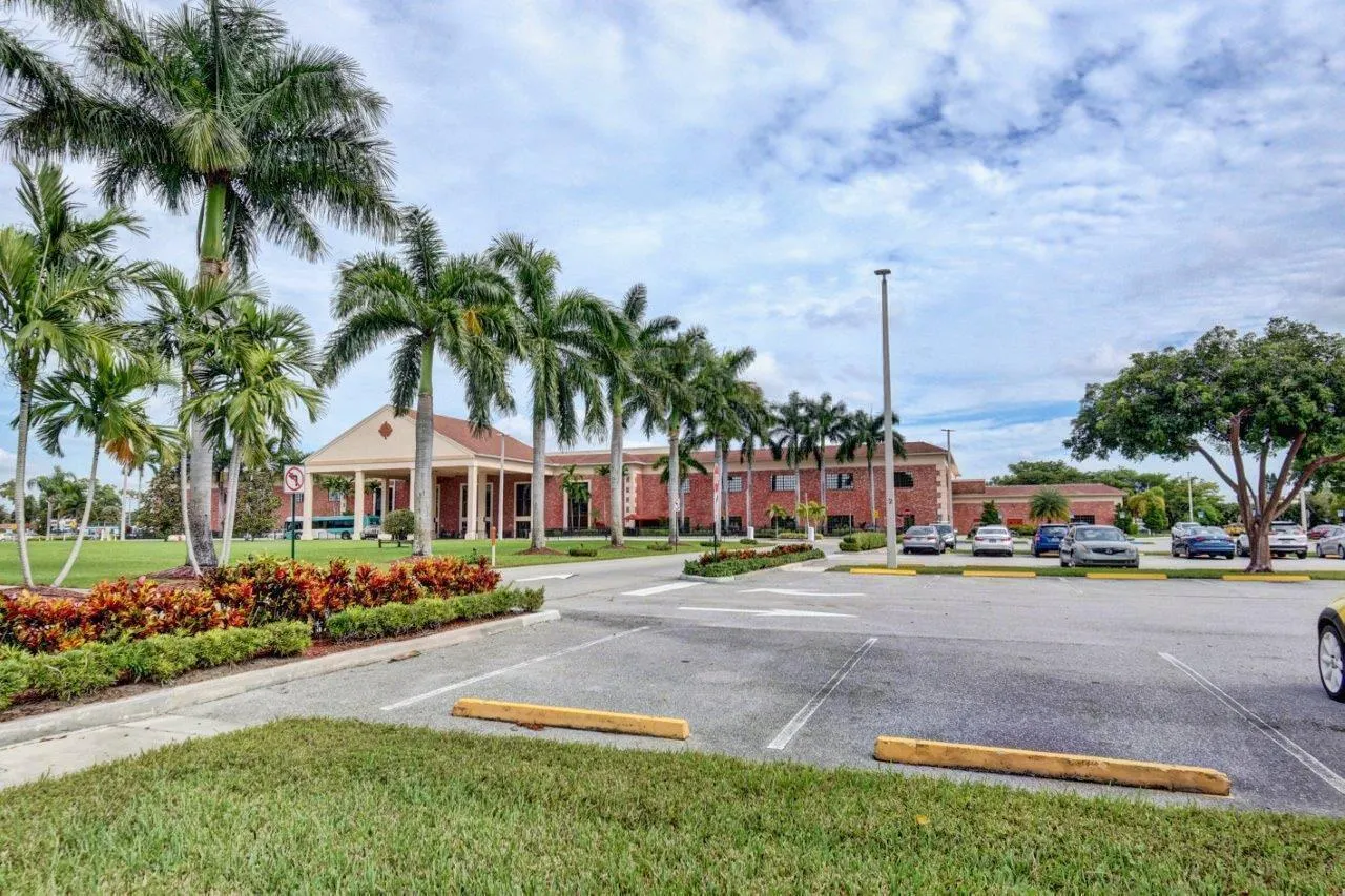 4039 Rexford, #C