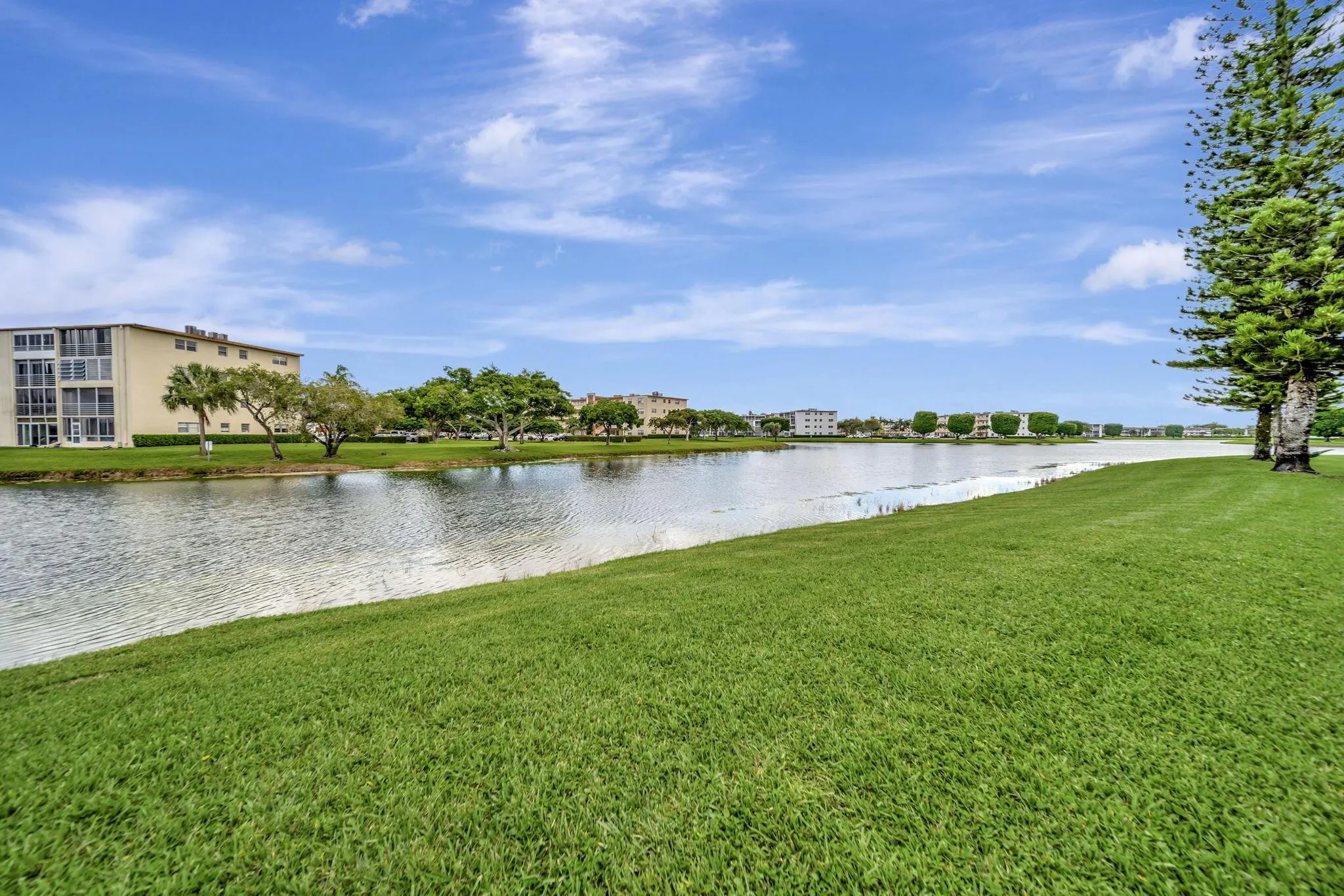 4039 Rexford, #C