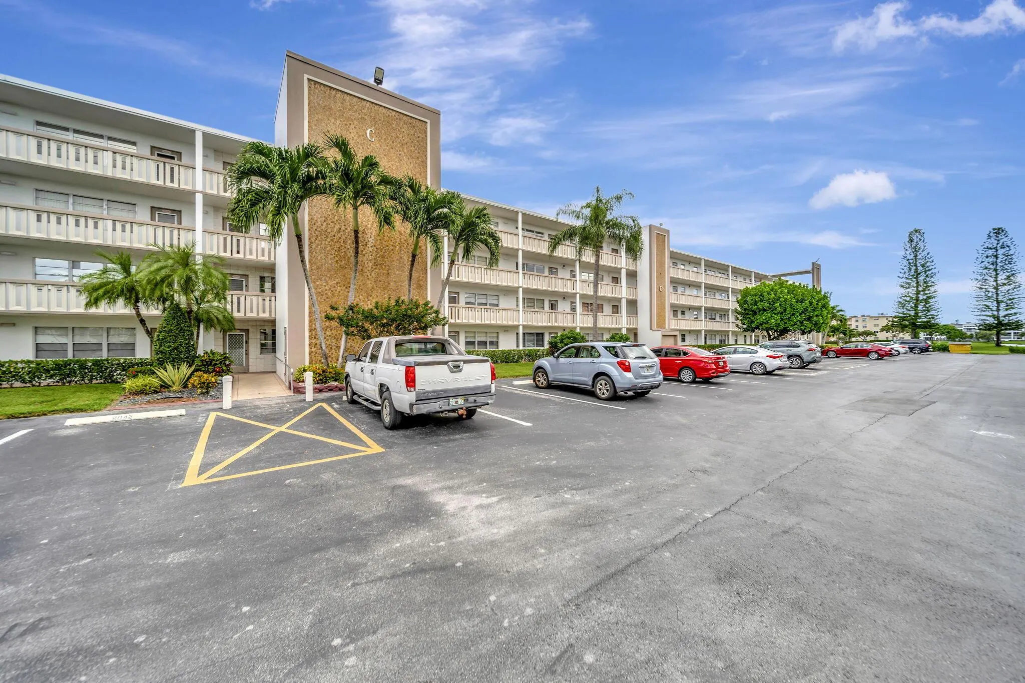 4039 Rexford, #C