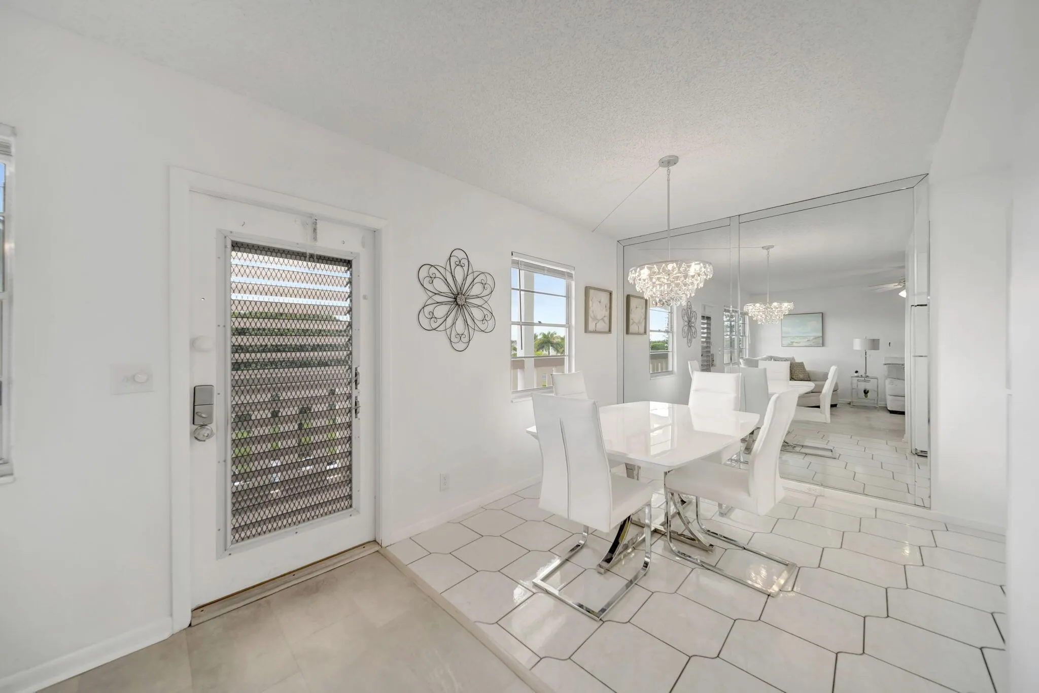 4039 Rexford, #C
