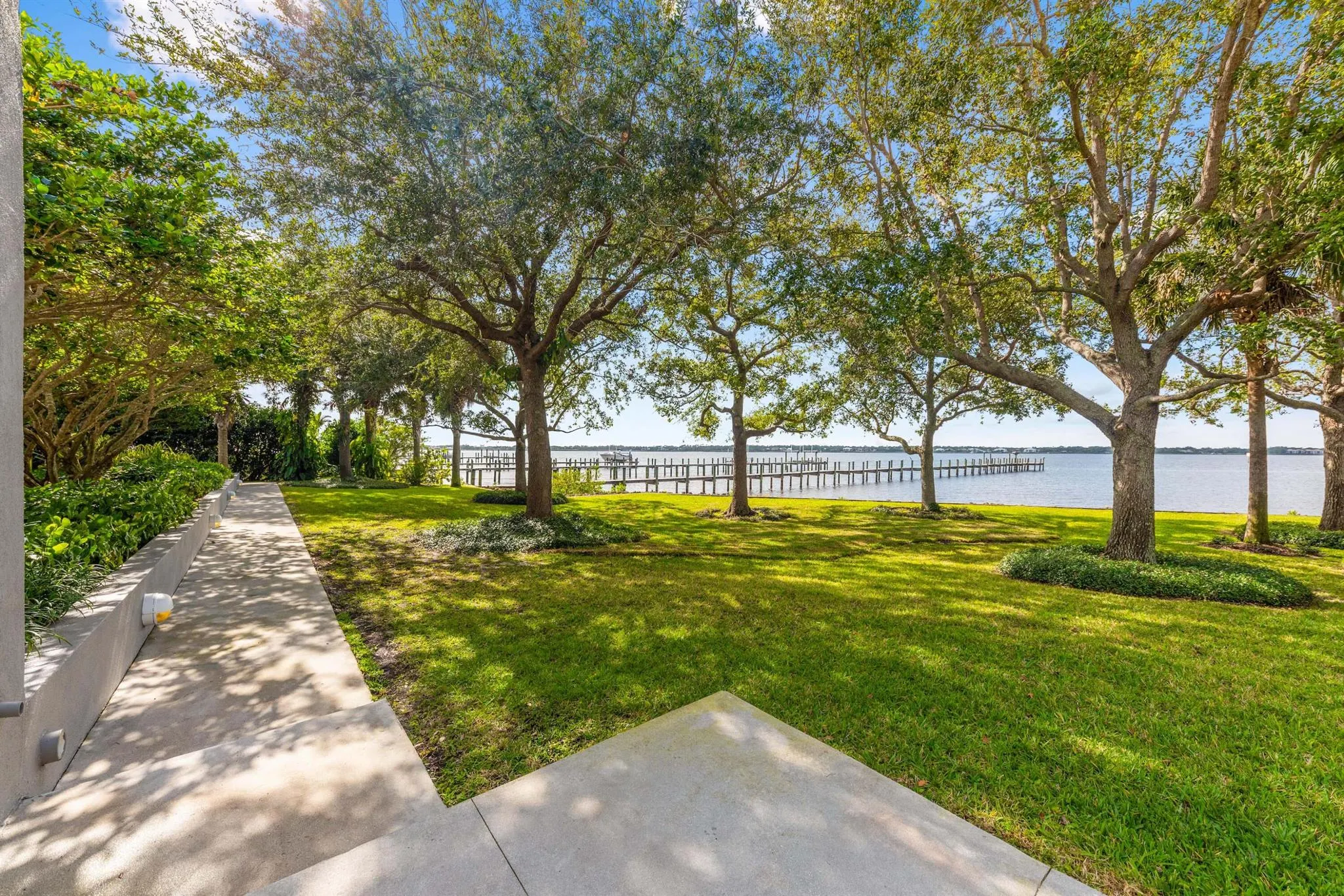 1924 NW Shore Terrace