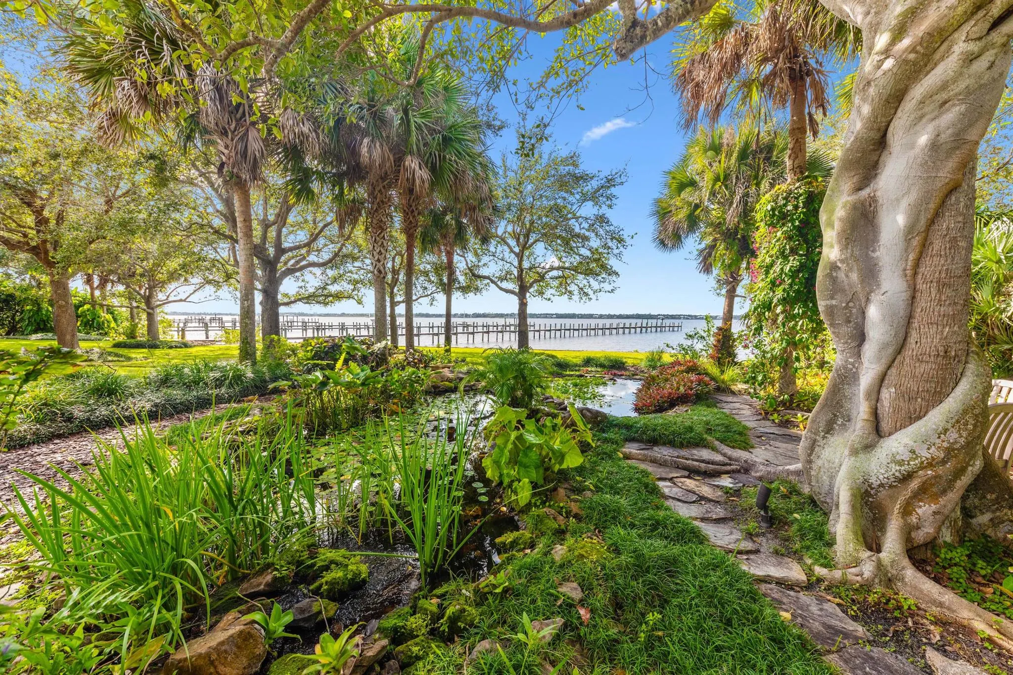 1924 NW Shore Terrace
