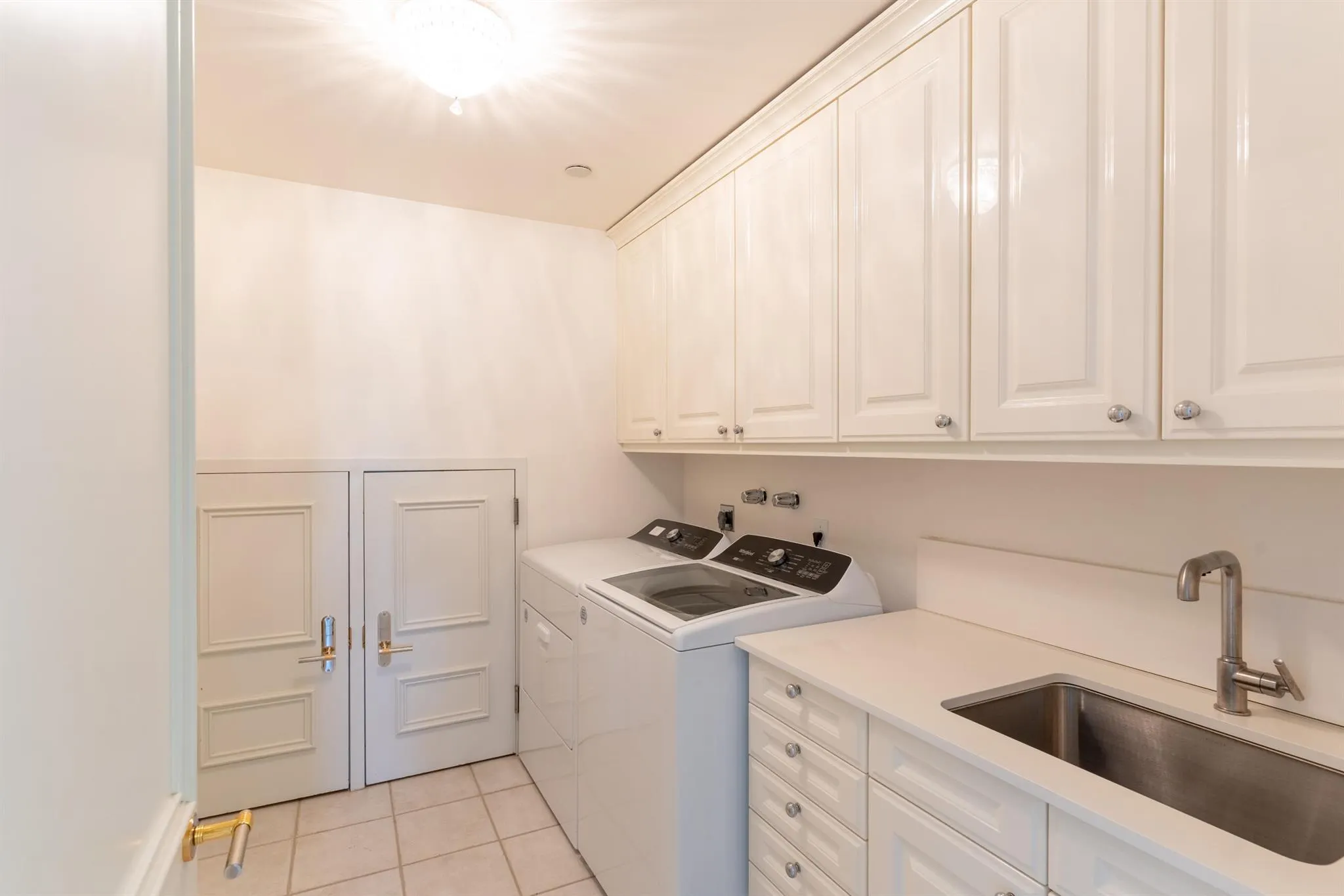 19950 Beach Road, #4s