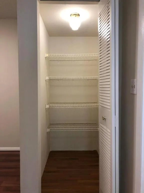 460 NW 20th Street, #2070
