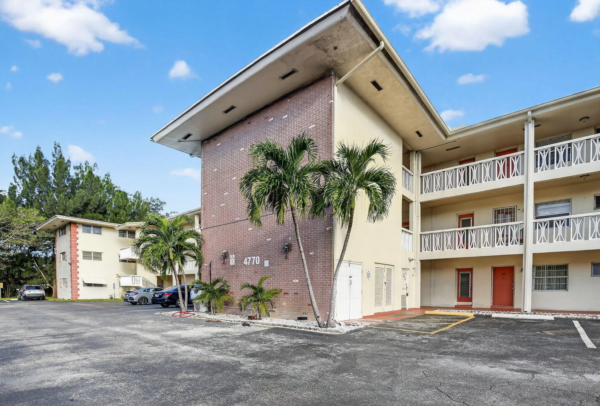 4770 NW 10th Court, #104