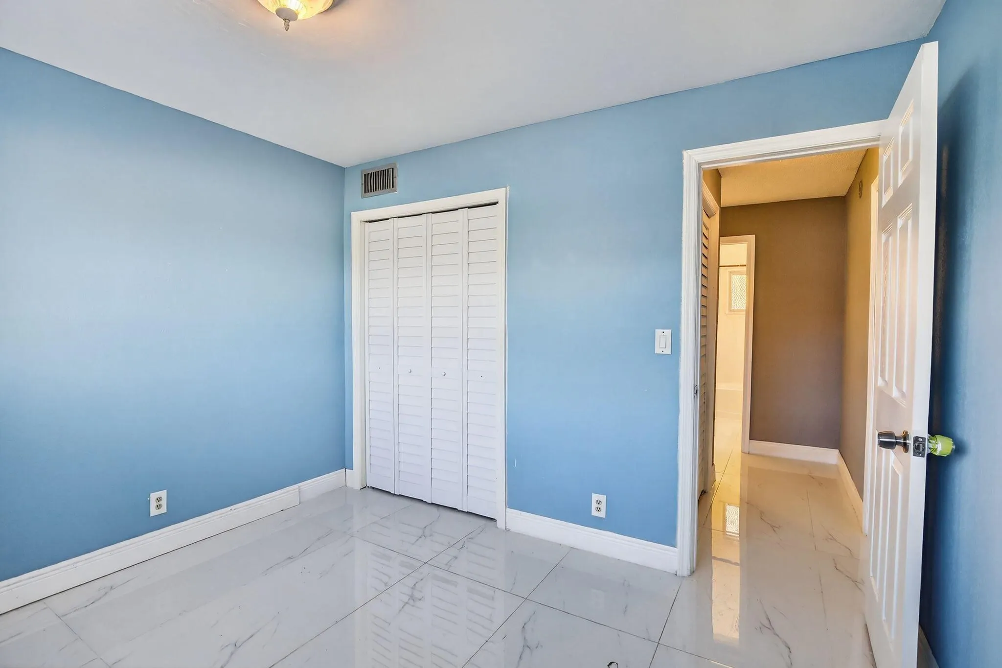 4770 NW 10th Court, #104