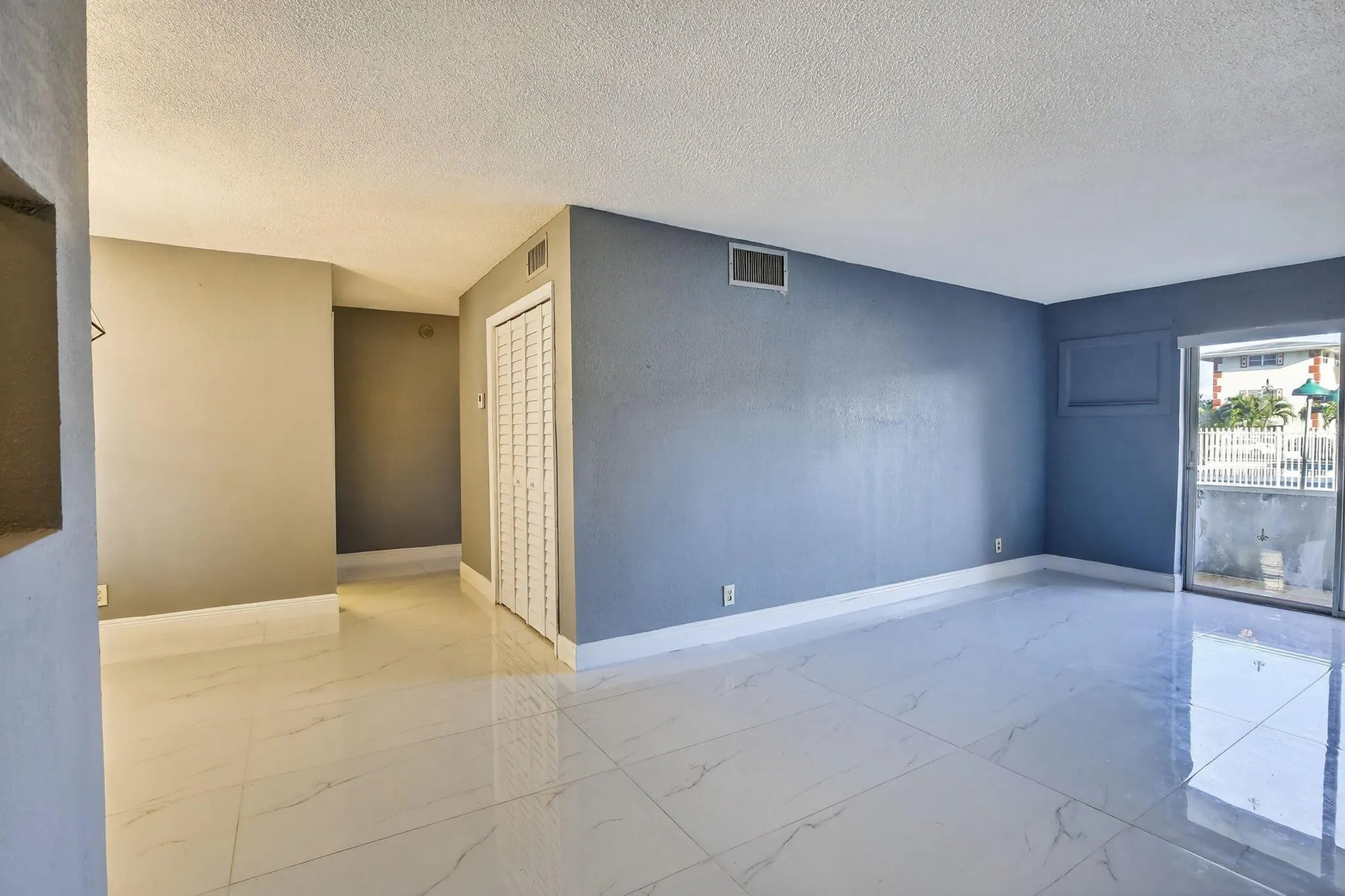 4770 NW 10th Court, #104