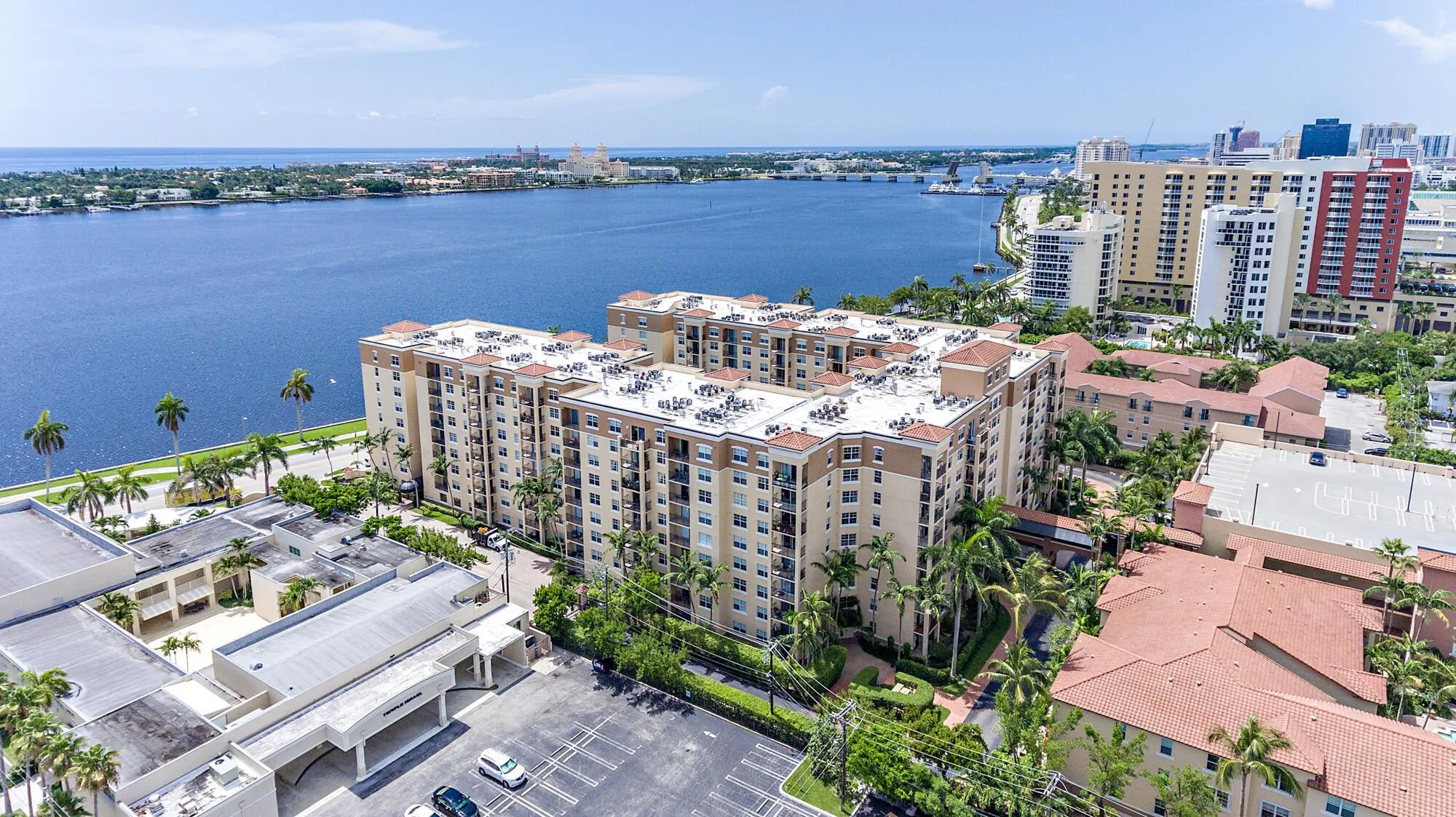 1805 N Flagler Drive, #103