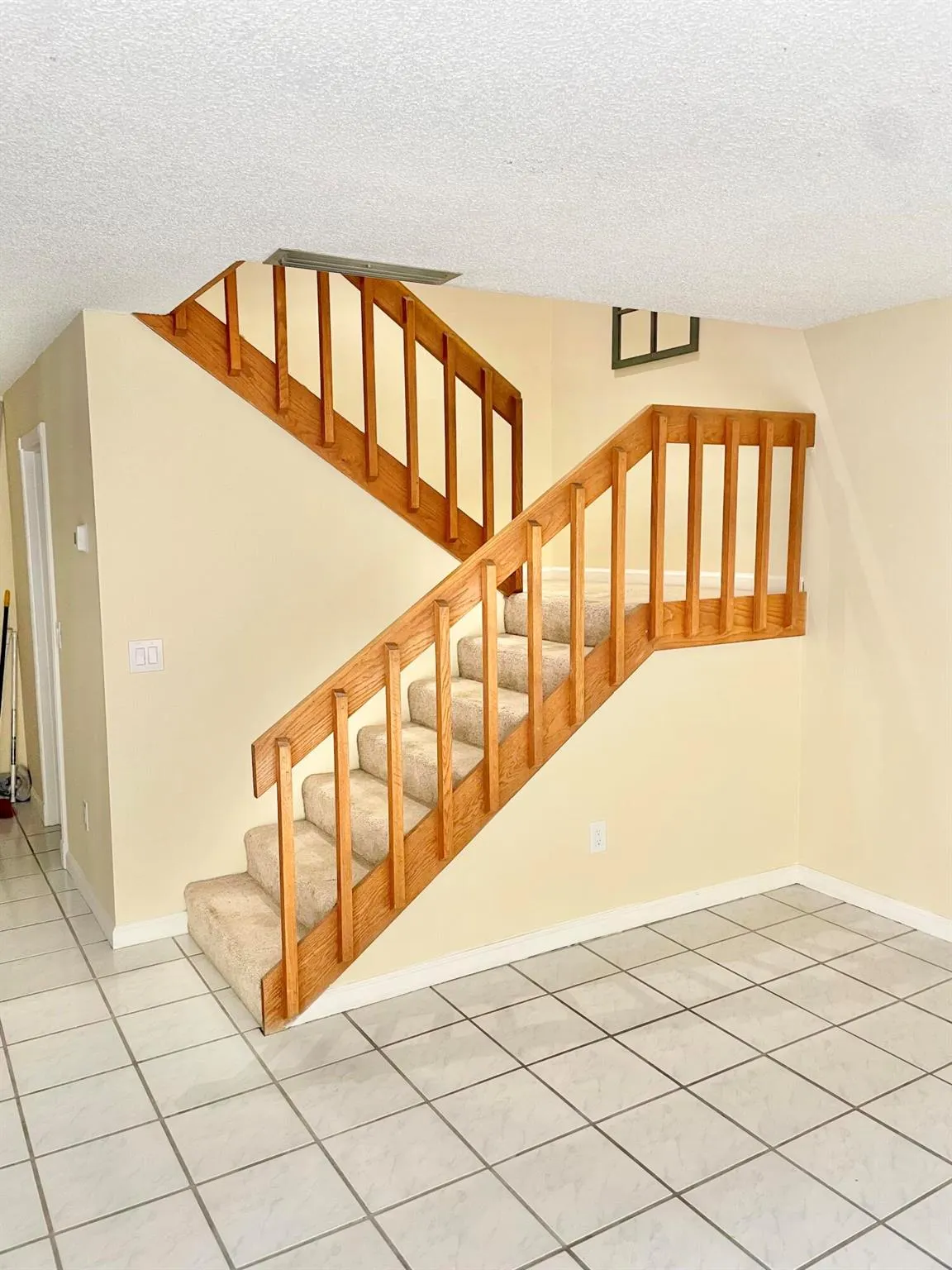 825 Center Street, #7c