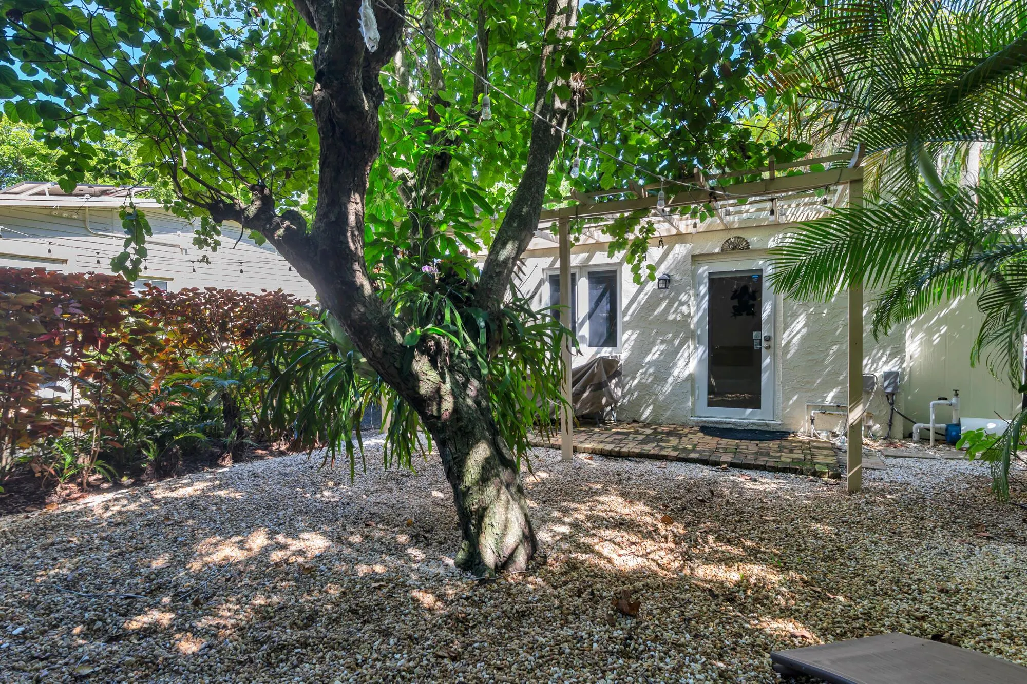 714 Sunset Road