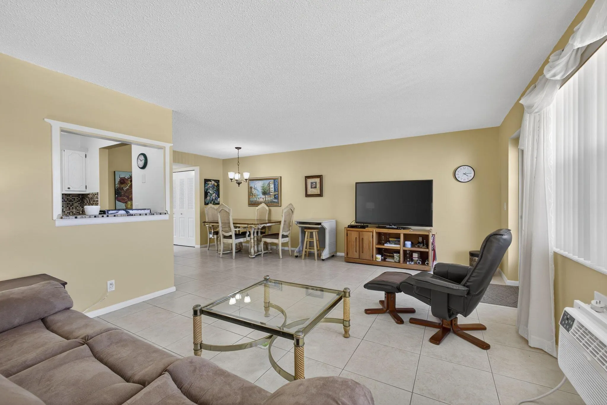 414 Windsor R