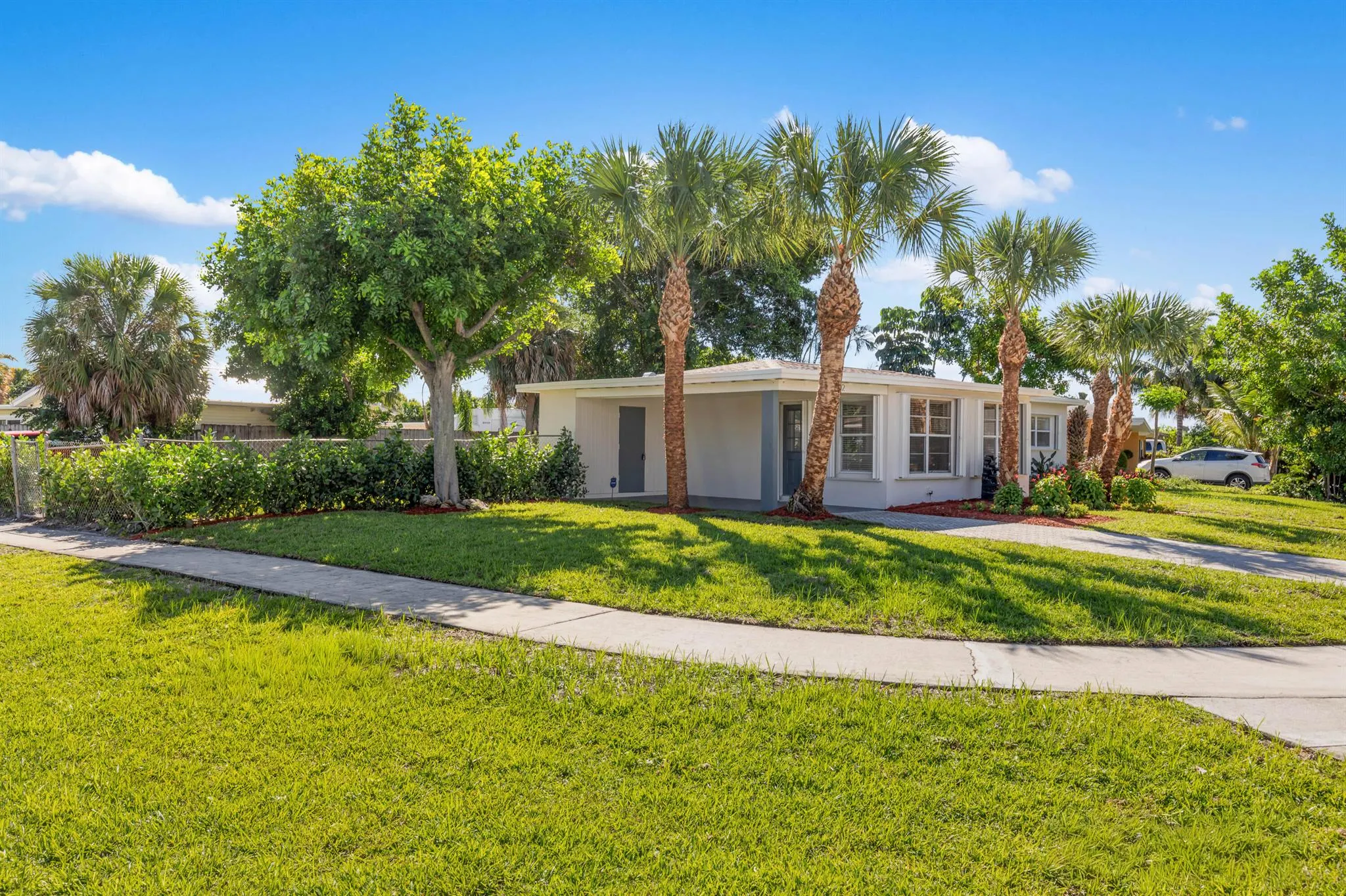702 S 12th Street
