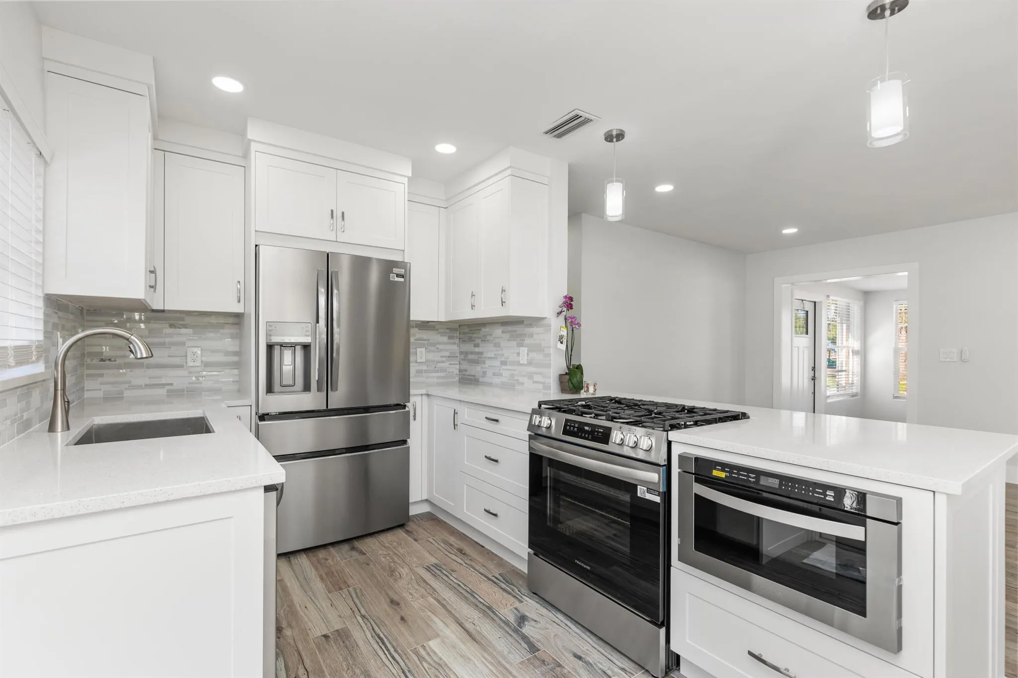 702 S 12th Street