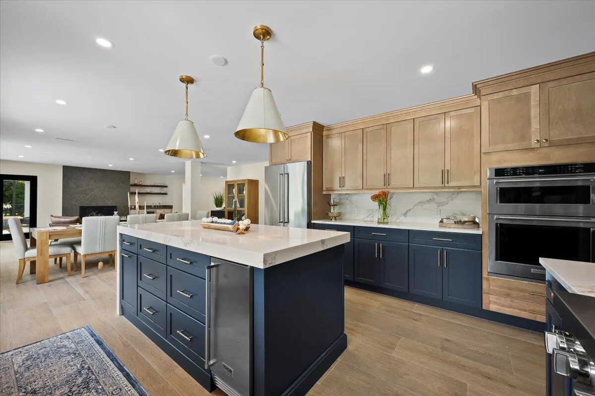 13849 Deer Creek Drive