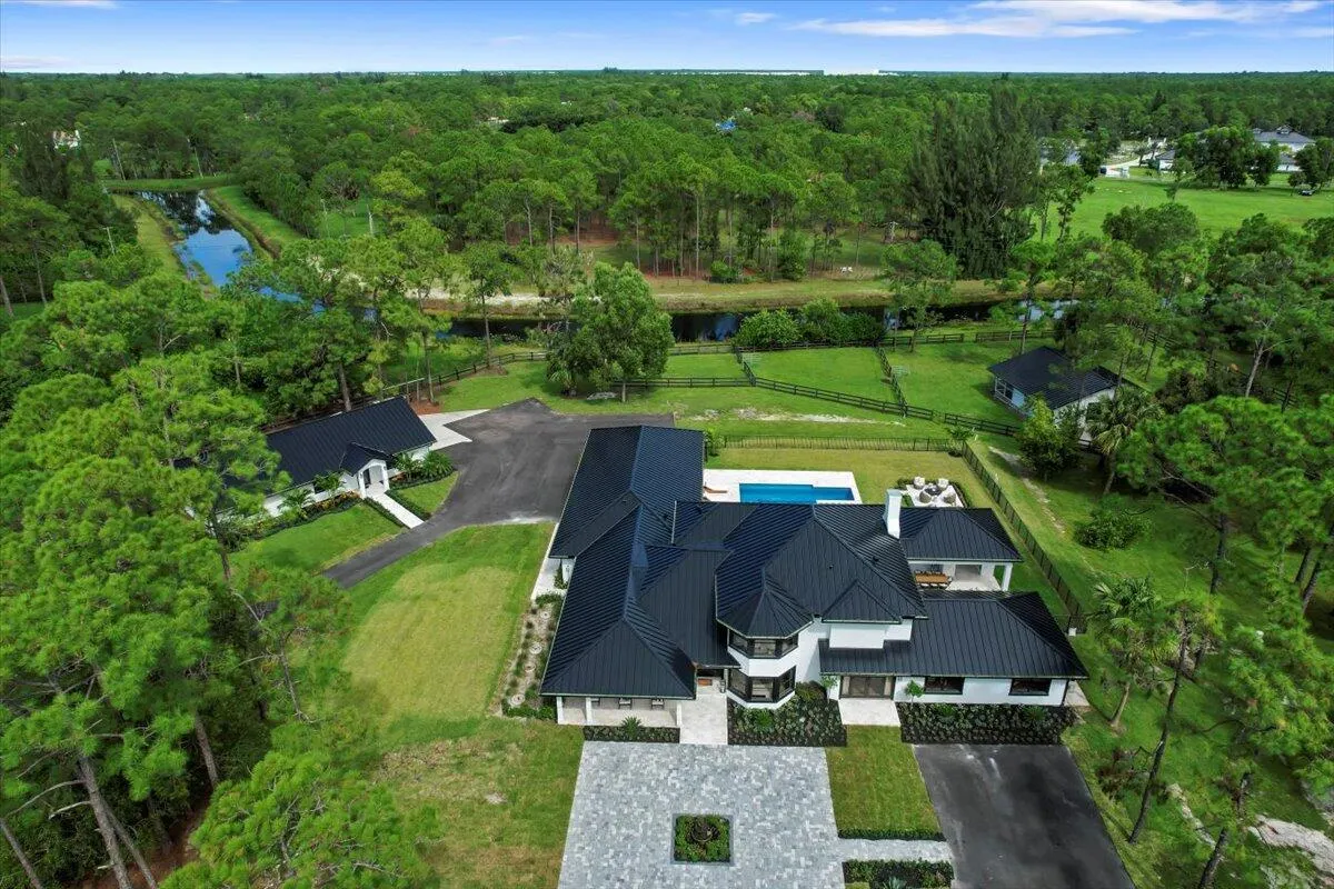 13849 Deer Creek Drive