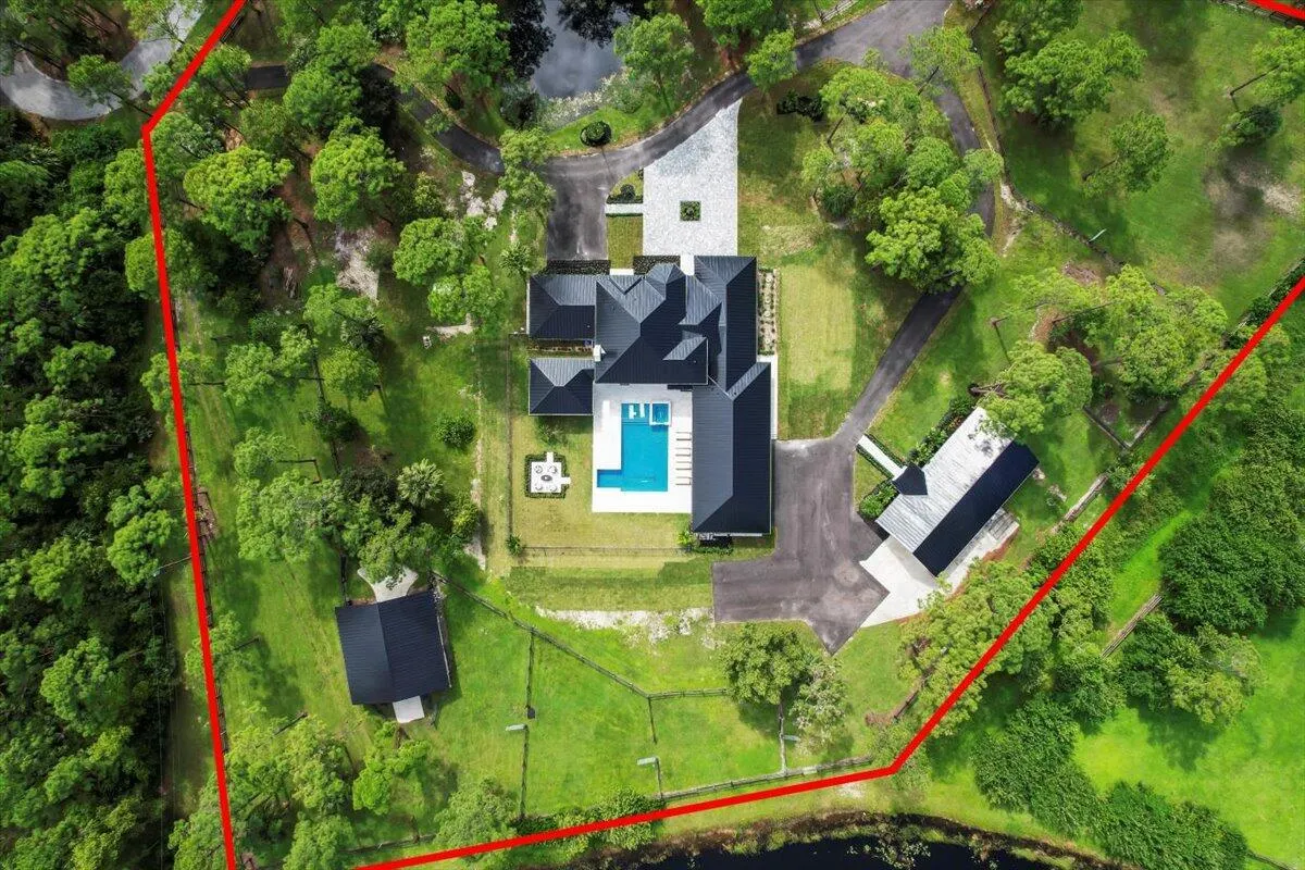 13849 Deer Creek Drive