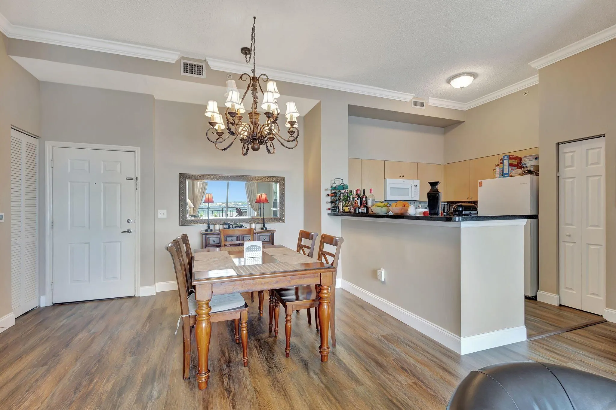 616 Clearwater Park Road, #Lp06