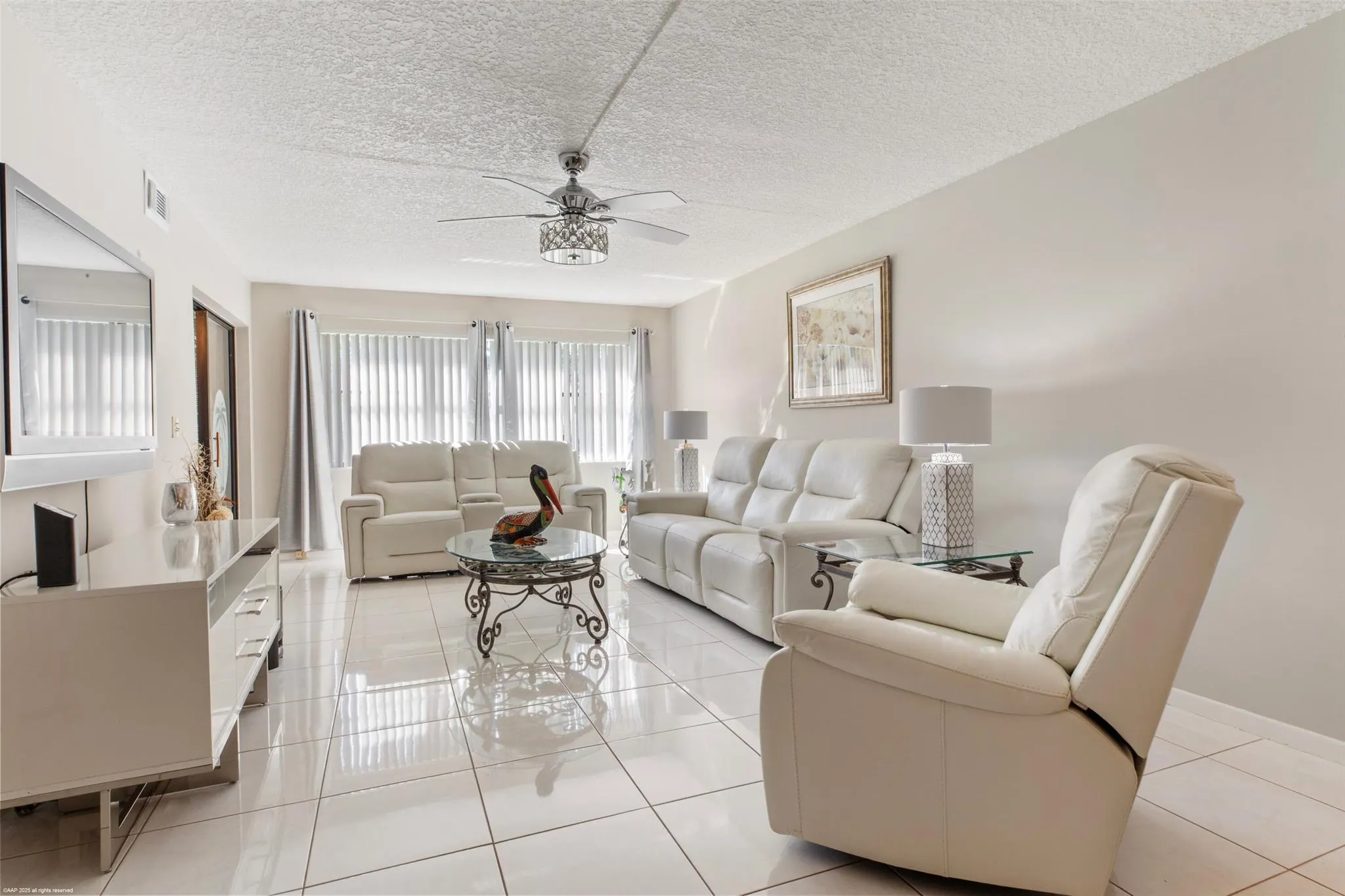 7698 Tahiti Lane, #105