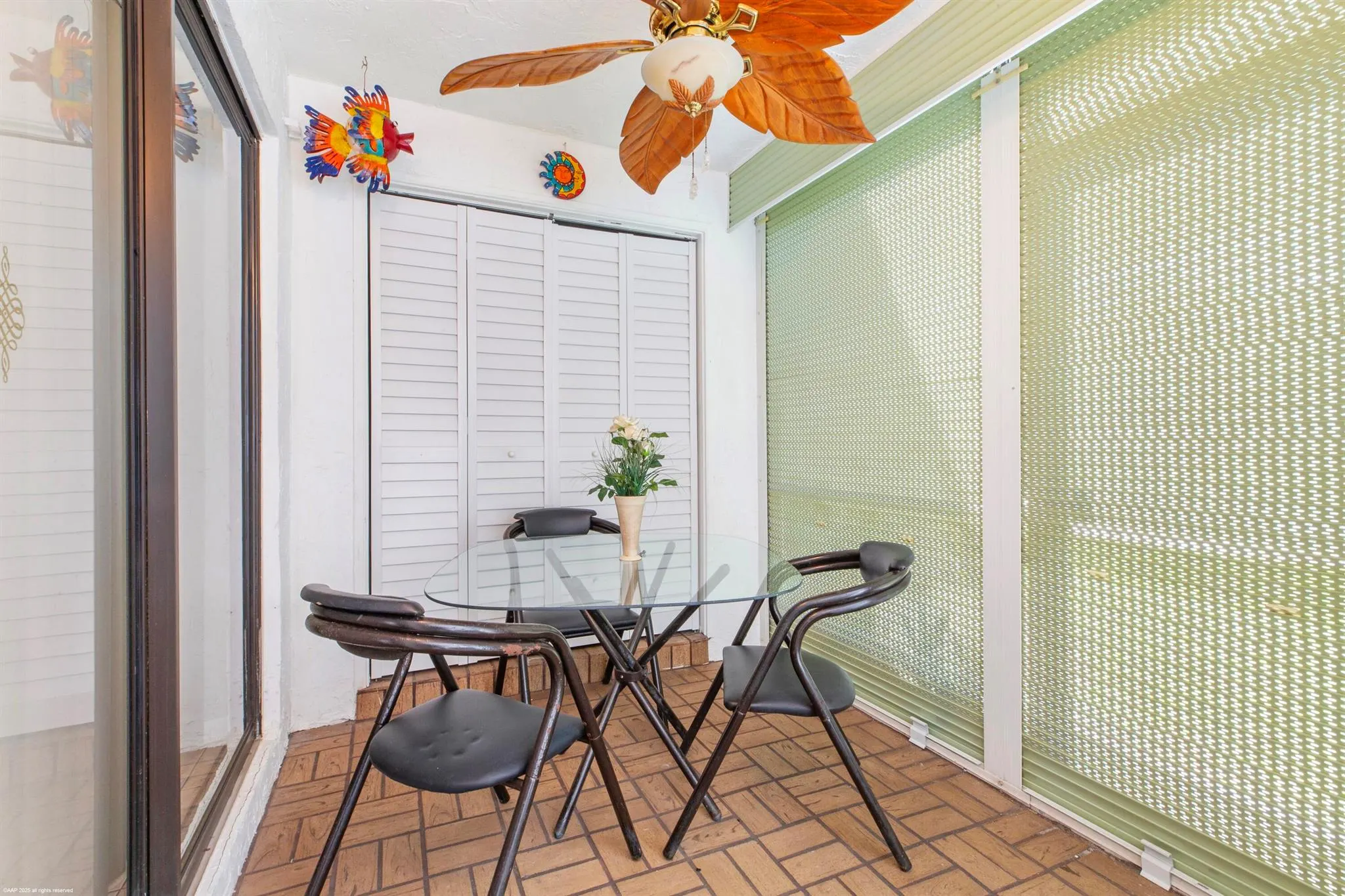 7698 Tahiti Lane, #105